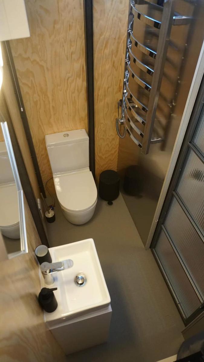 Photo 12