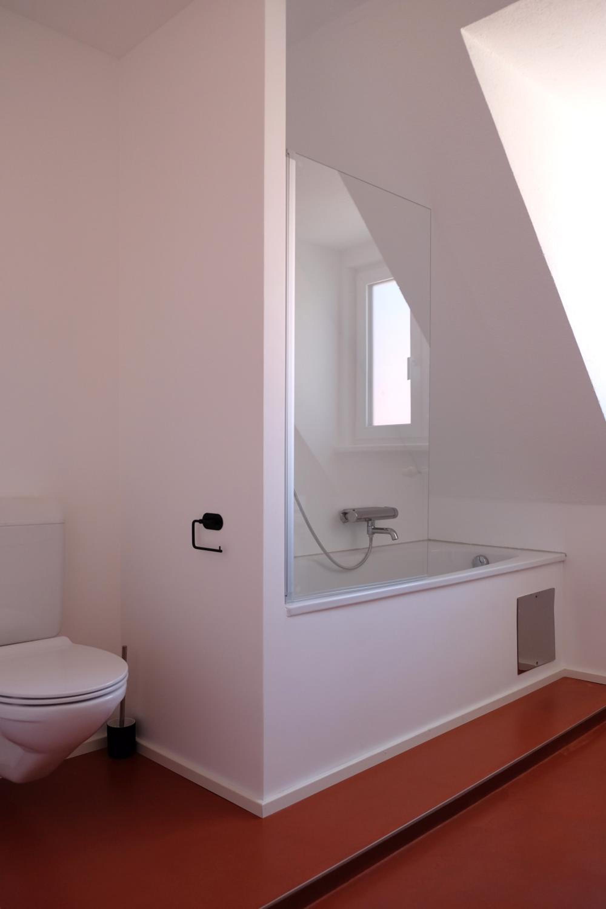 Bright + Cozy Dachgeschoß Maisonette im Zentrum