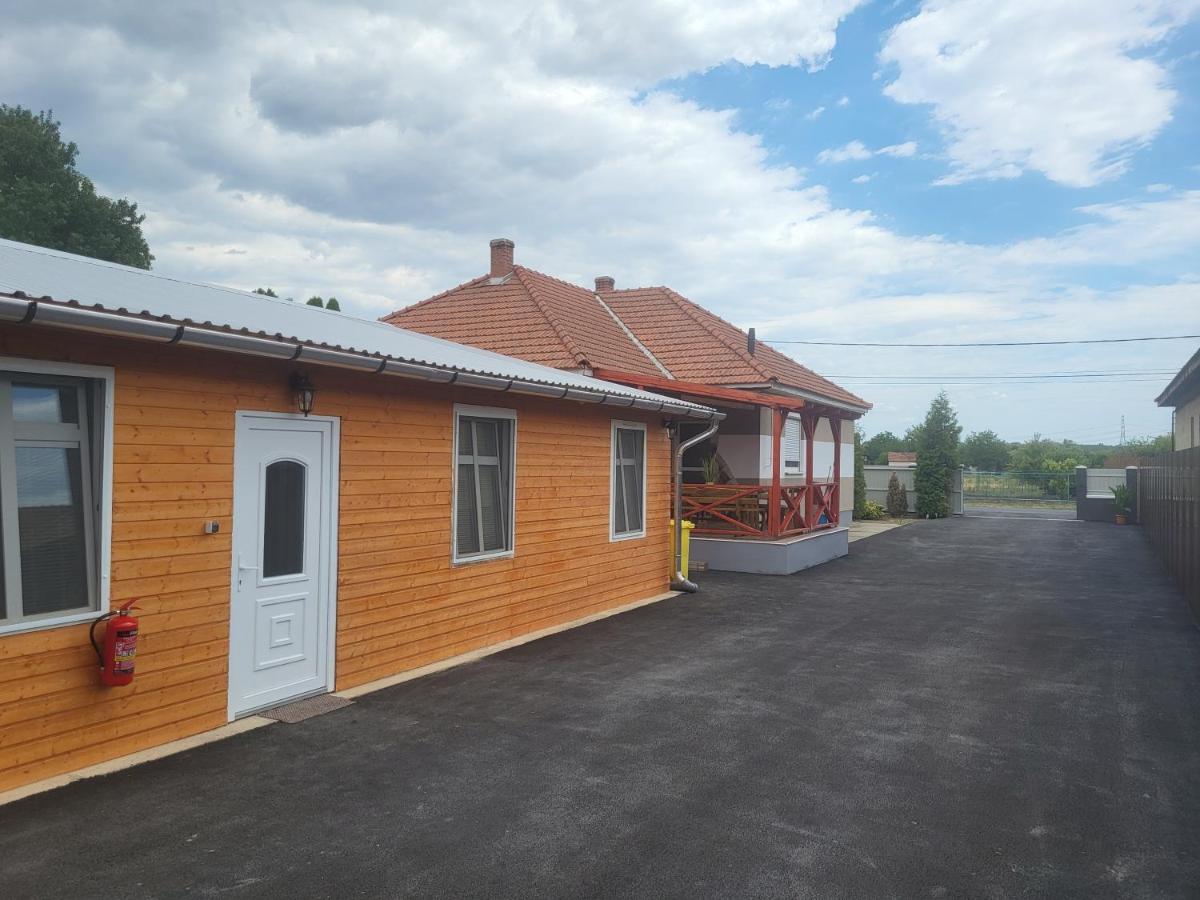 Photo 29