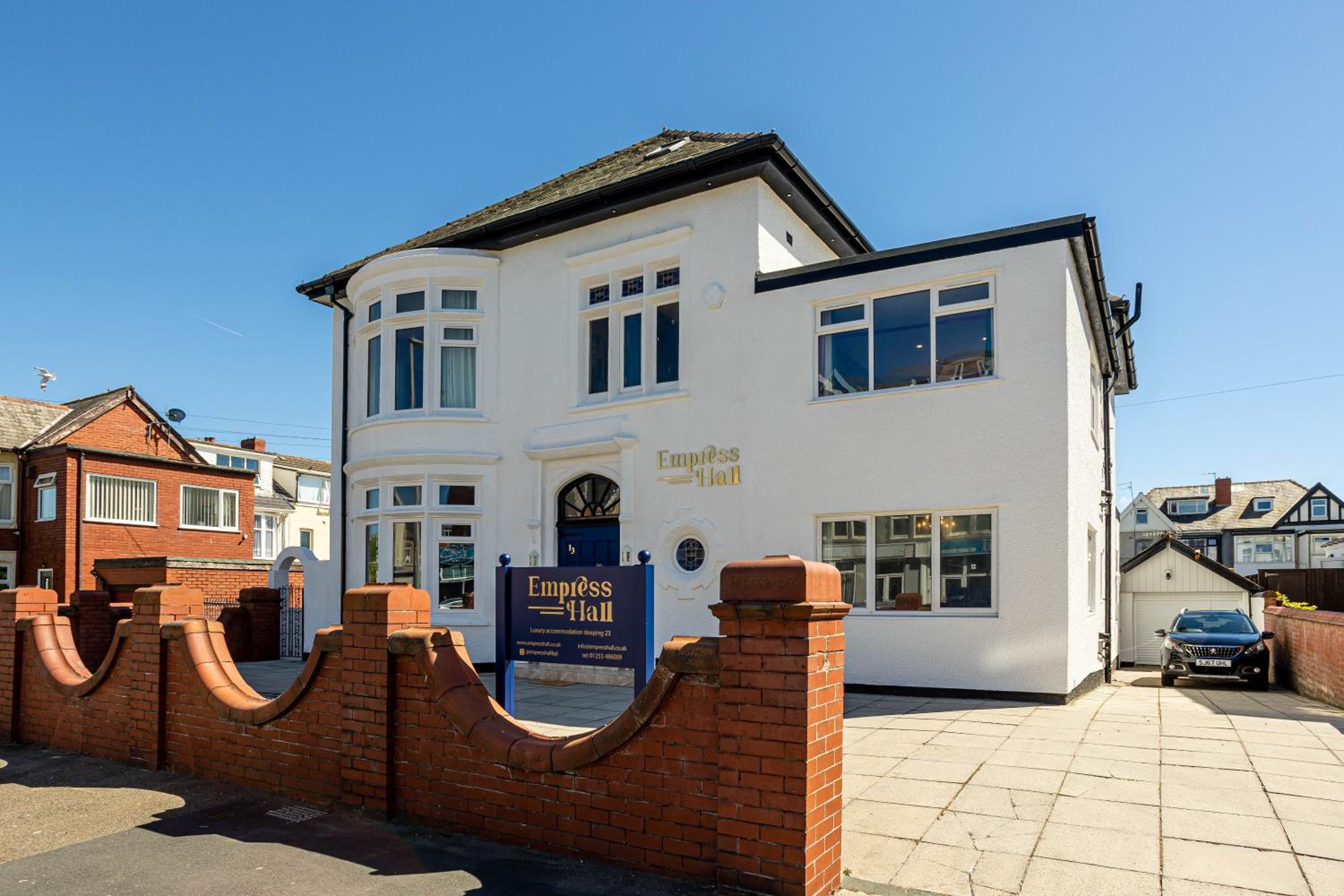 Empress Hall Blackpool by Charles Alexander Short Stay - Sleeps 20