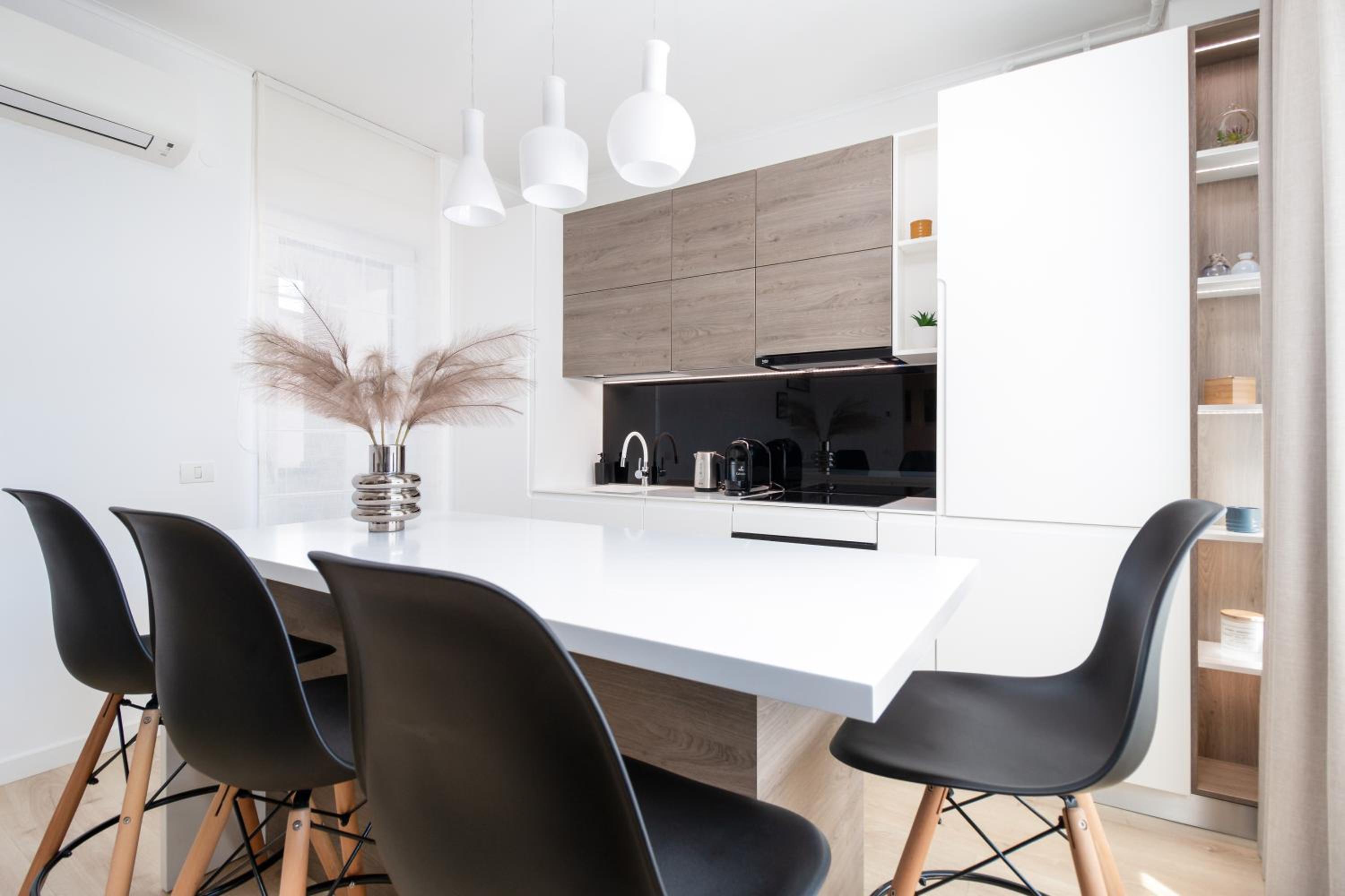 Josephine Apartment - Free Private Parking 2bedrooms