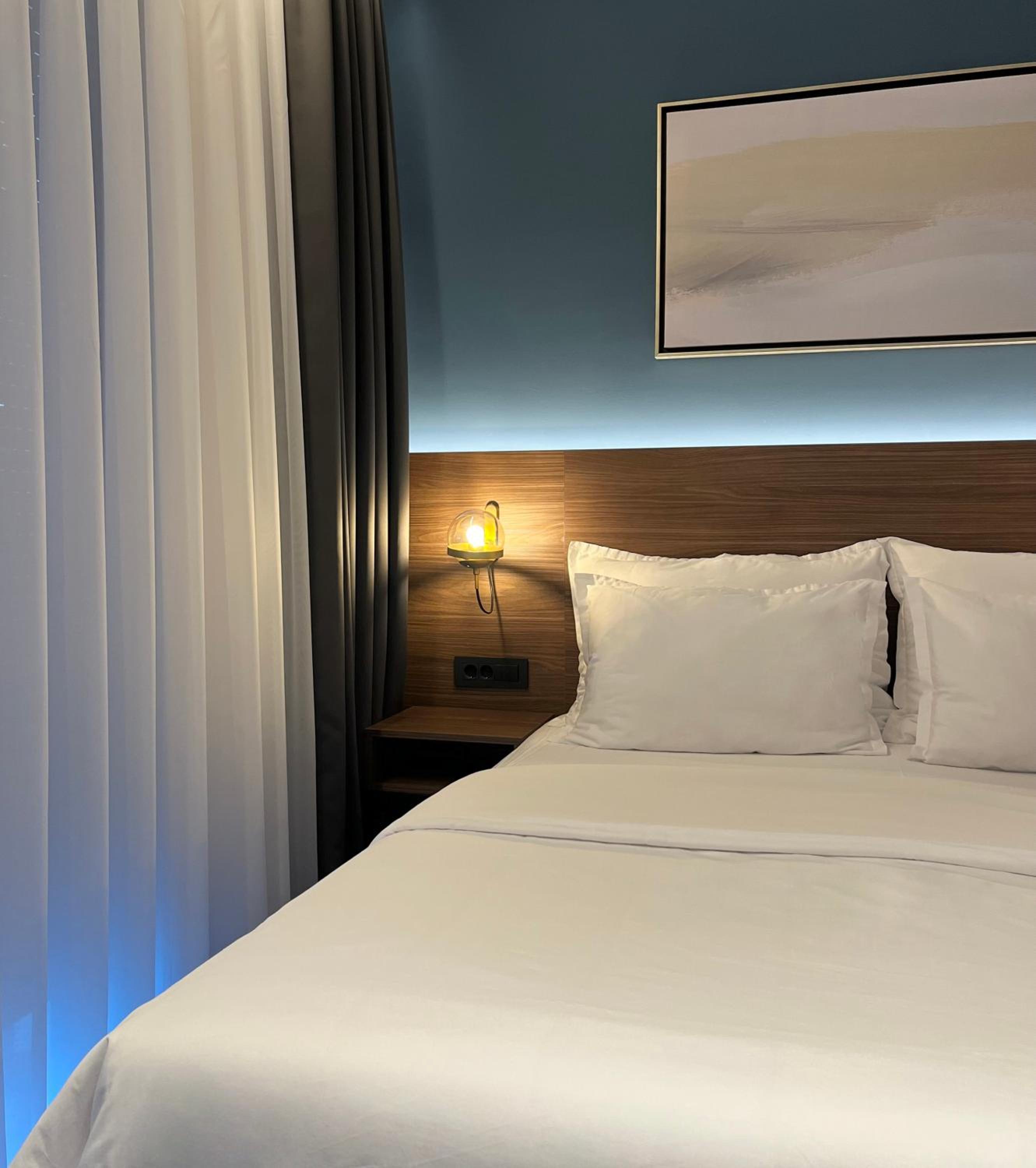 Boutique ROOMs 76 view 3