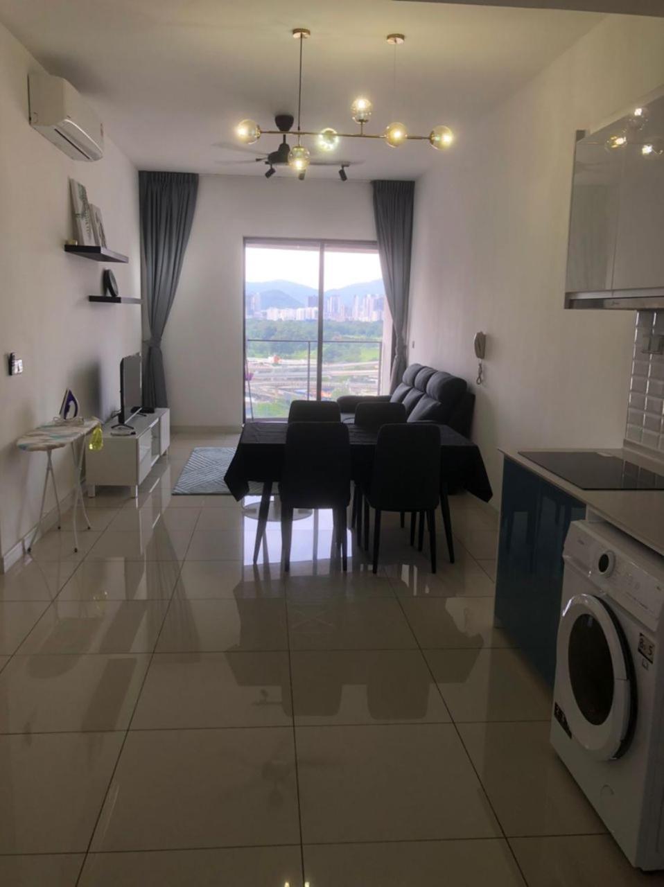 Lovely Continew Residence 2 Bedrooms - KL