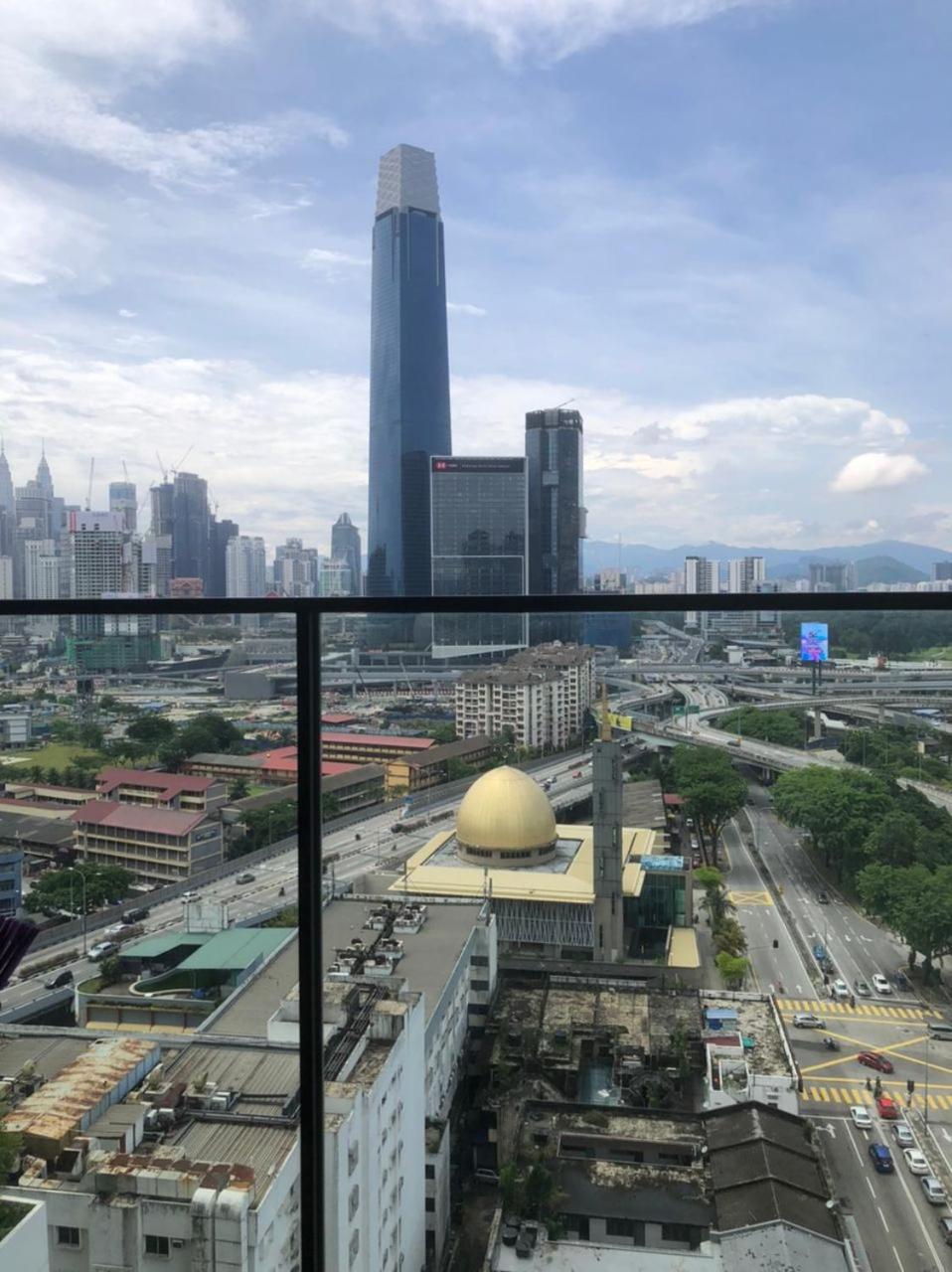 Lovely Continew Residence 2 Bedrooms - KL