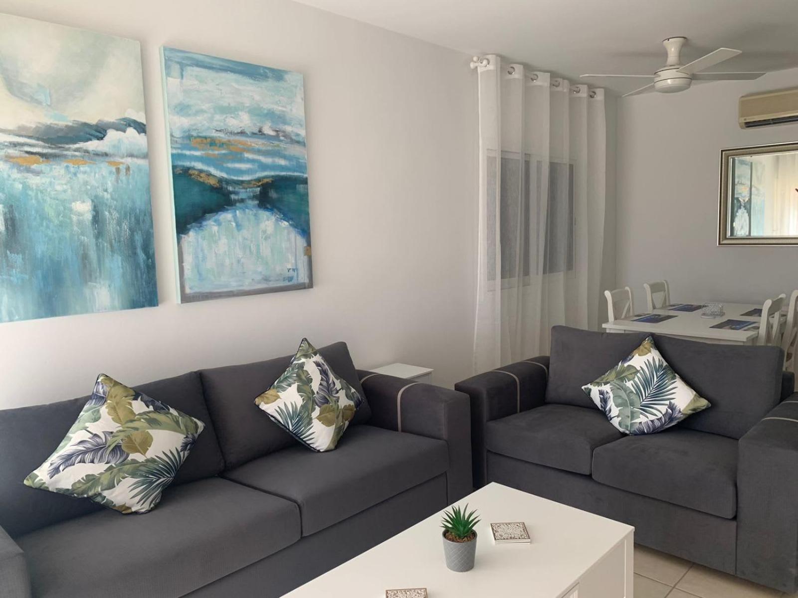 Hotel Limnaria Gardens - modern sunny 2 bed apartment - Image 1