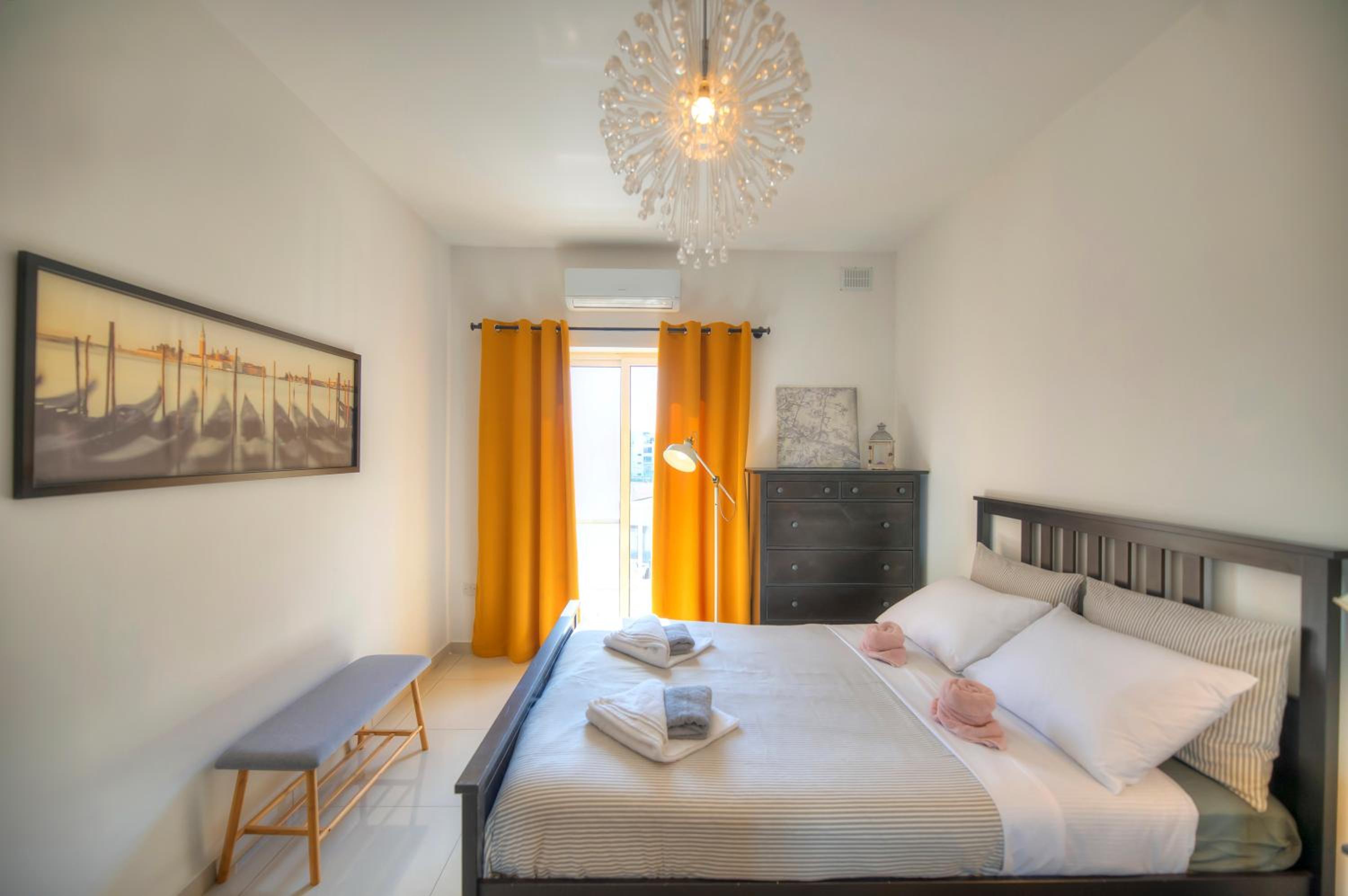 Charming 2 bedroom apartment close to Junior College ETUS1-1 view 5