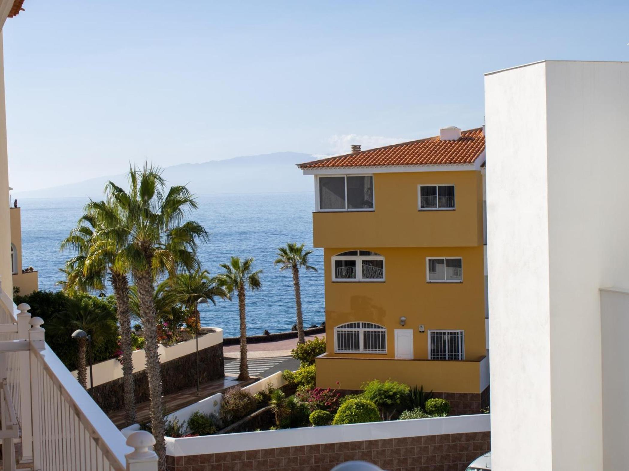 Puesta de Sol Rentals 2DR view 4