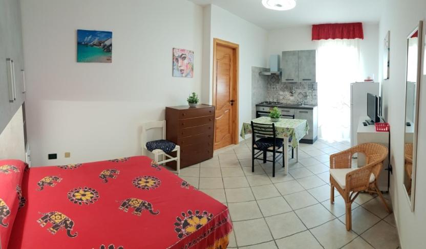 casa Bianca al mare view 4