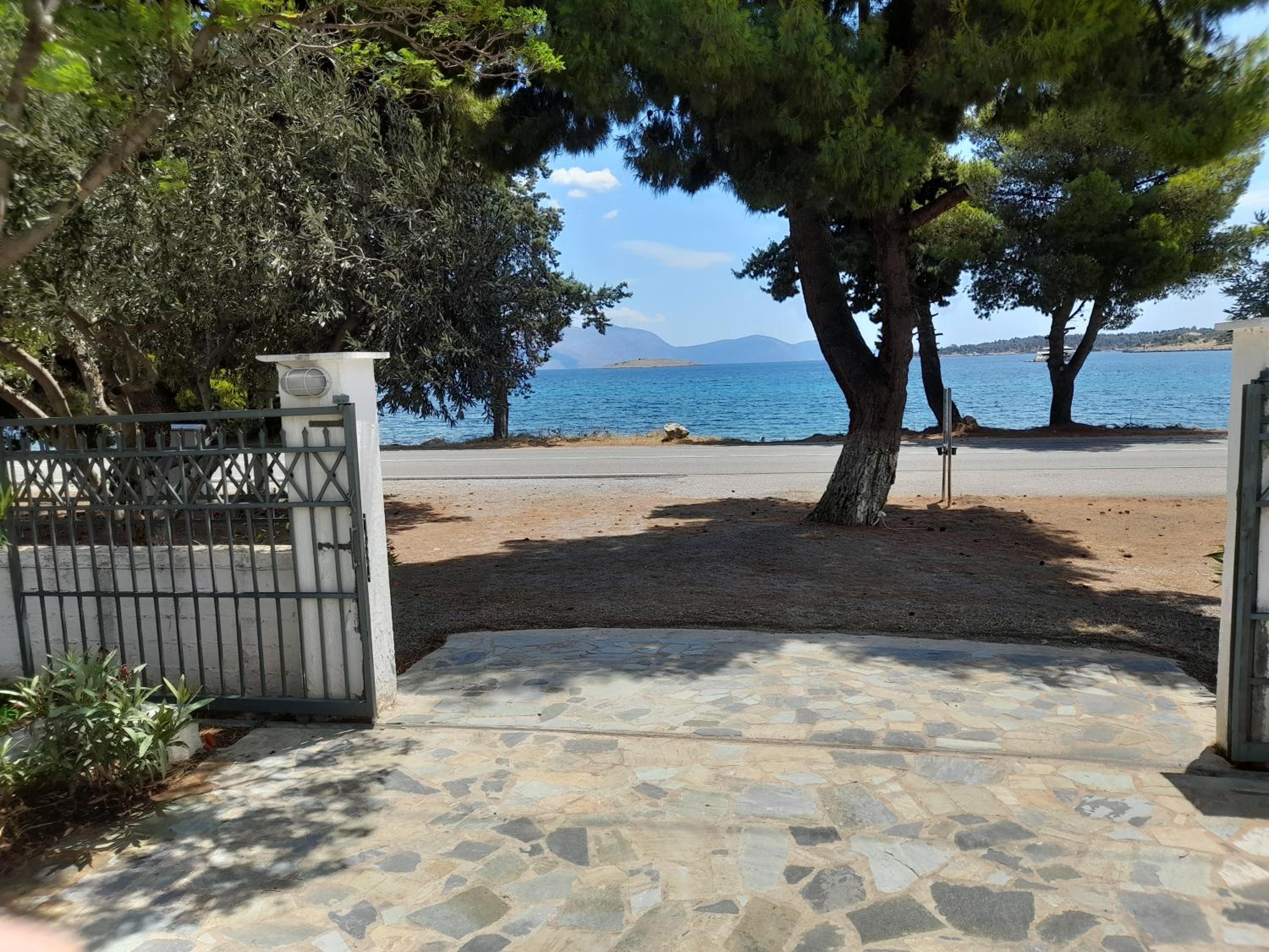Elea Guesthouse view 2