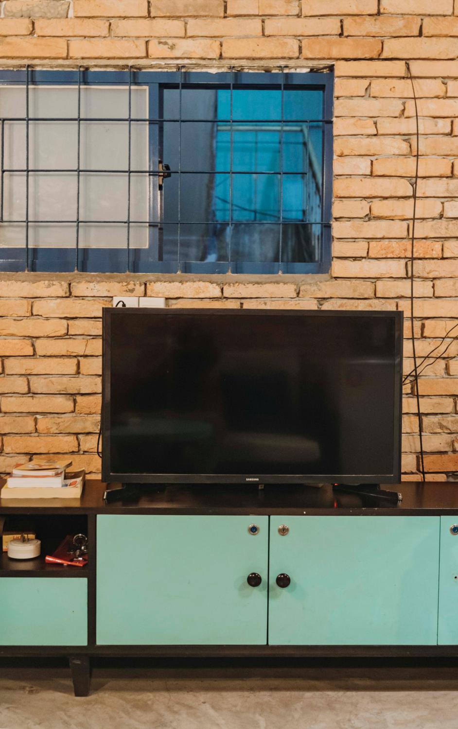 Stay&Chill - S.1: Ancient studio nearby Bui Vien