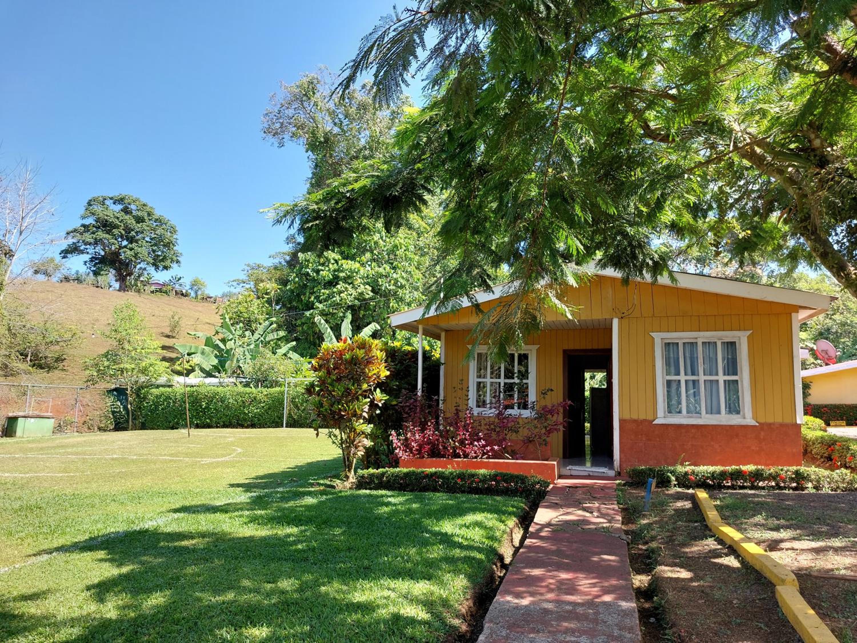 Restaurante y cabinas Sudy