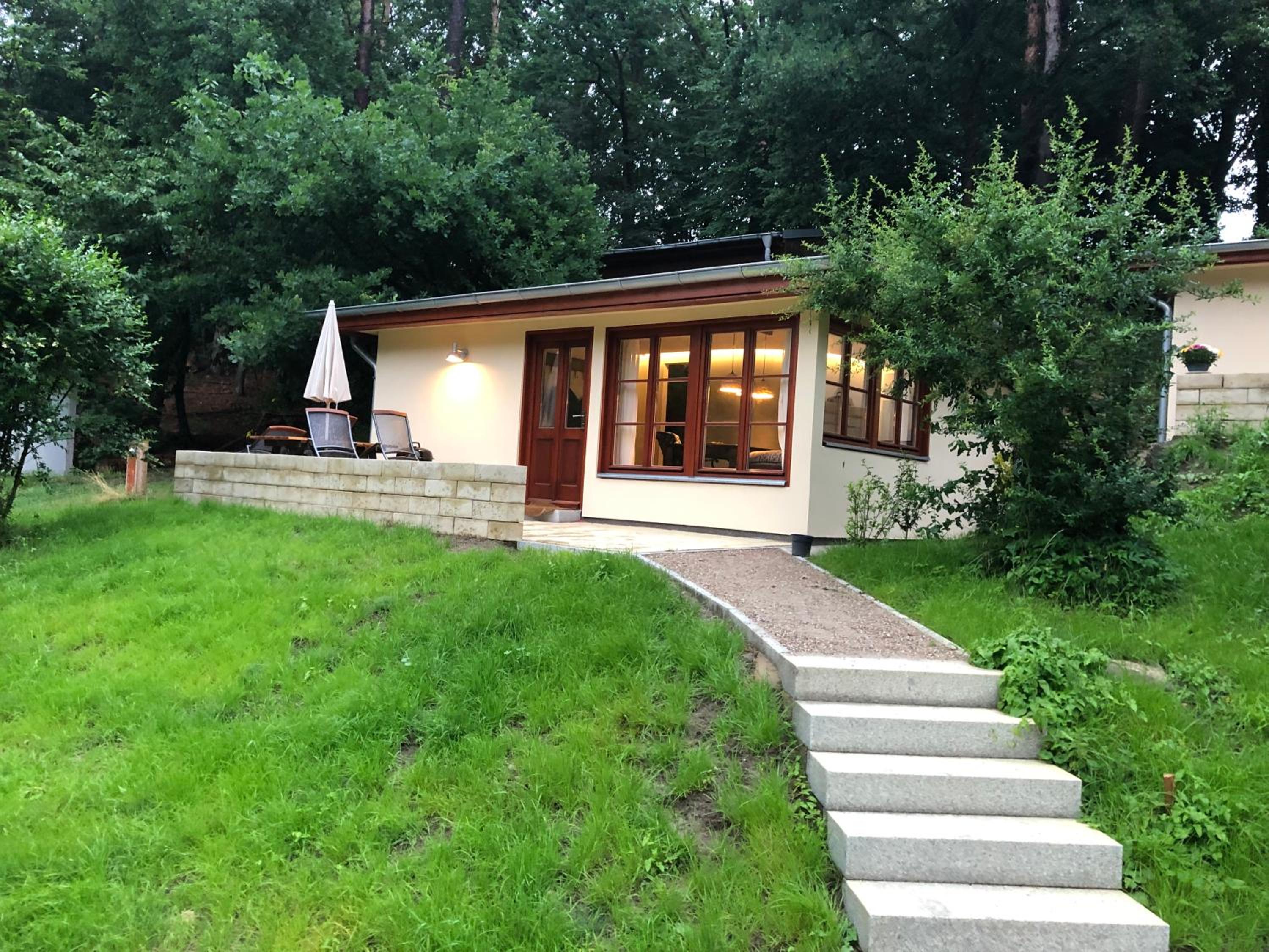 Bungalows am Waldessaum bei Hohenzieritz