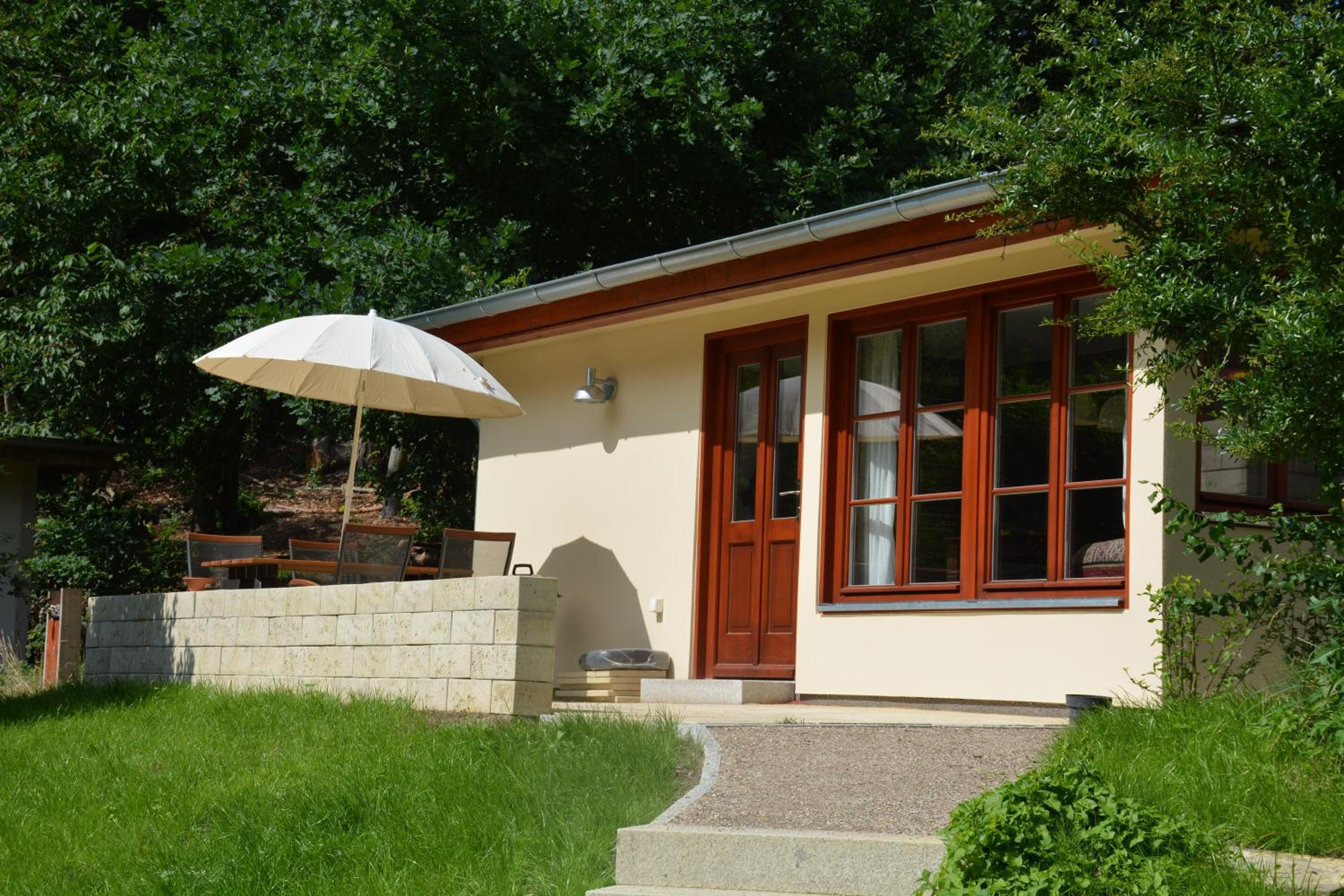 Bungalows am Waldessaum bei Hohenzieritz