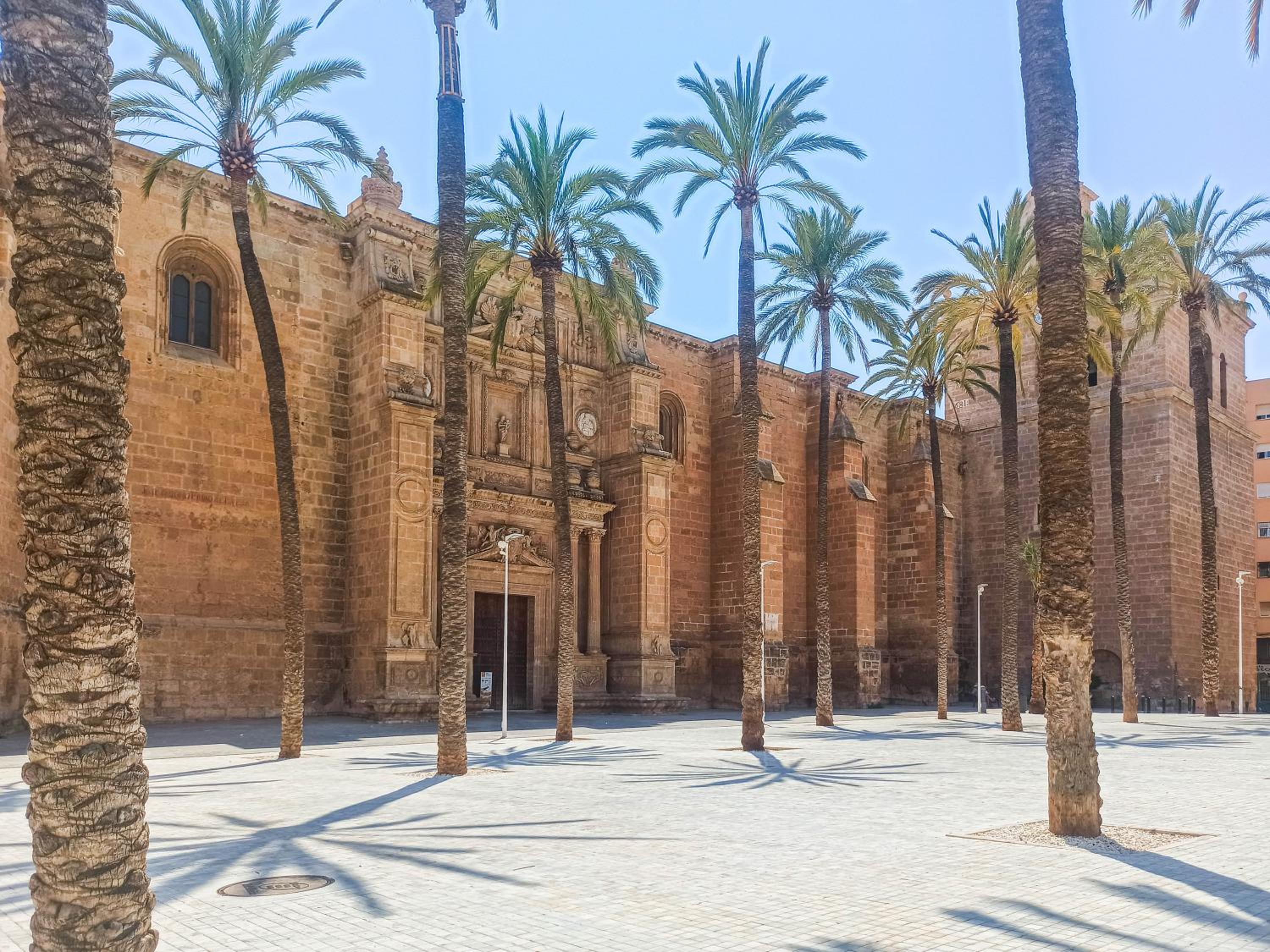 Expoholidays - Plaza Vieja con PARKING gratis