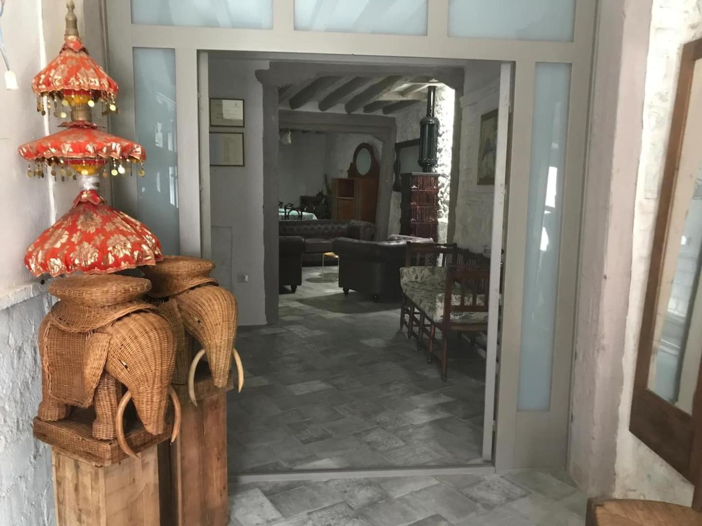 La Casona Del Tio Pedro photo 3