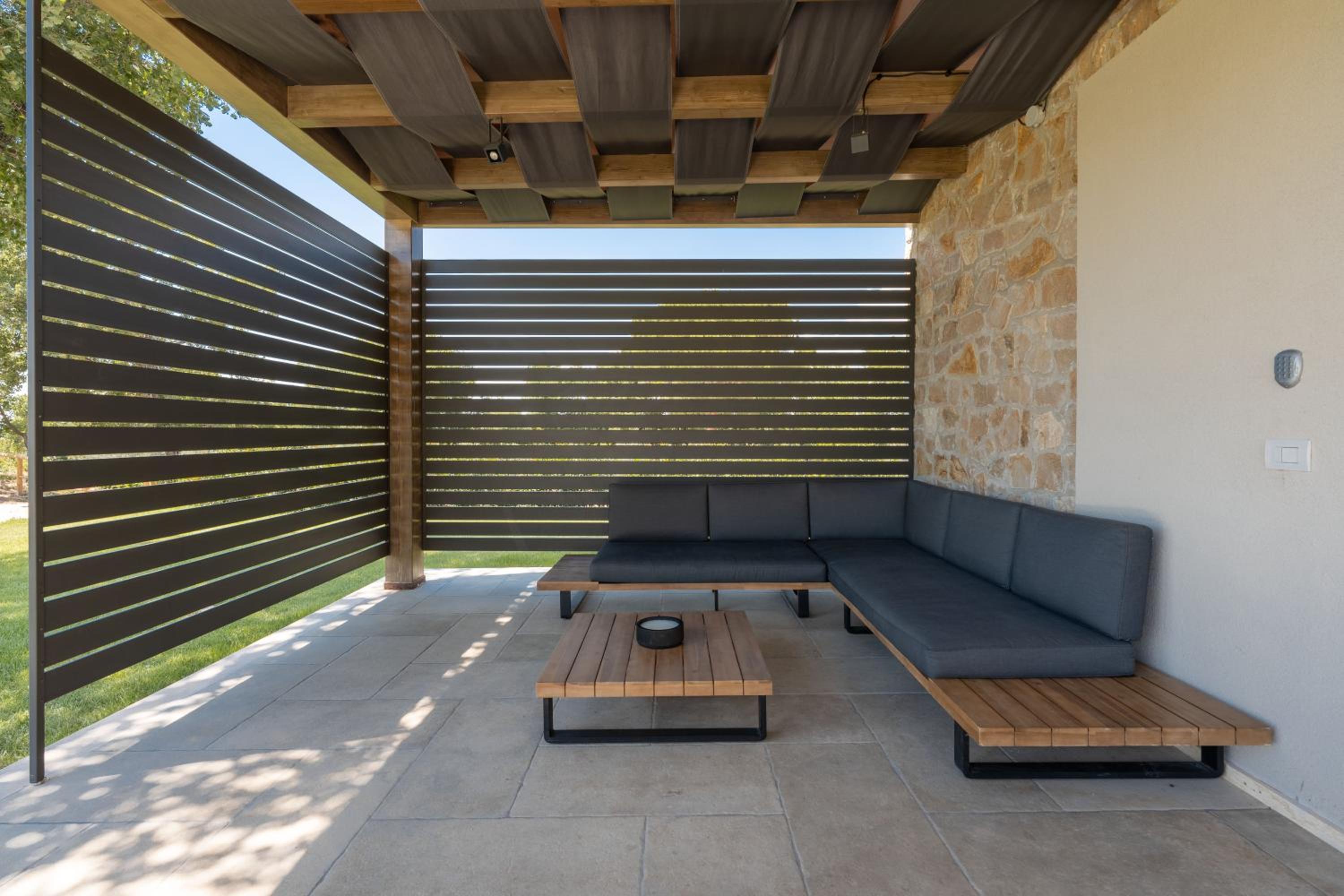 Le Querce exclusive c house view 2