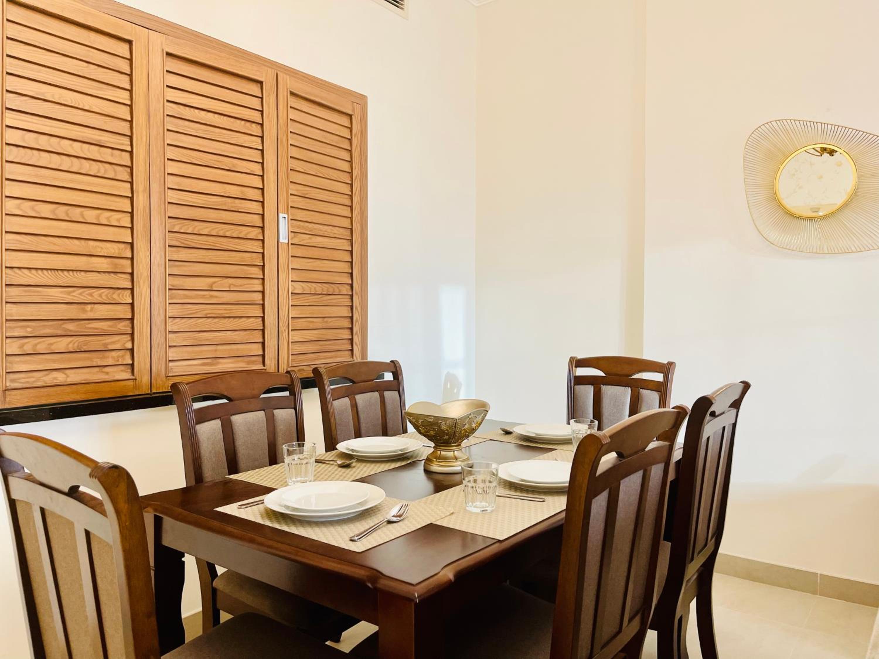 GOODWOOD SUITES HOMES VACATION
