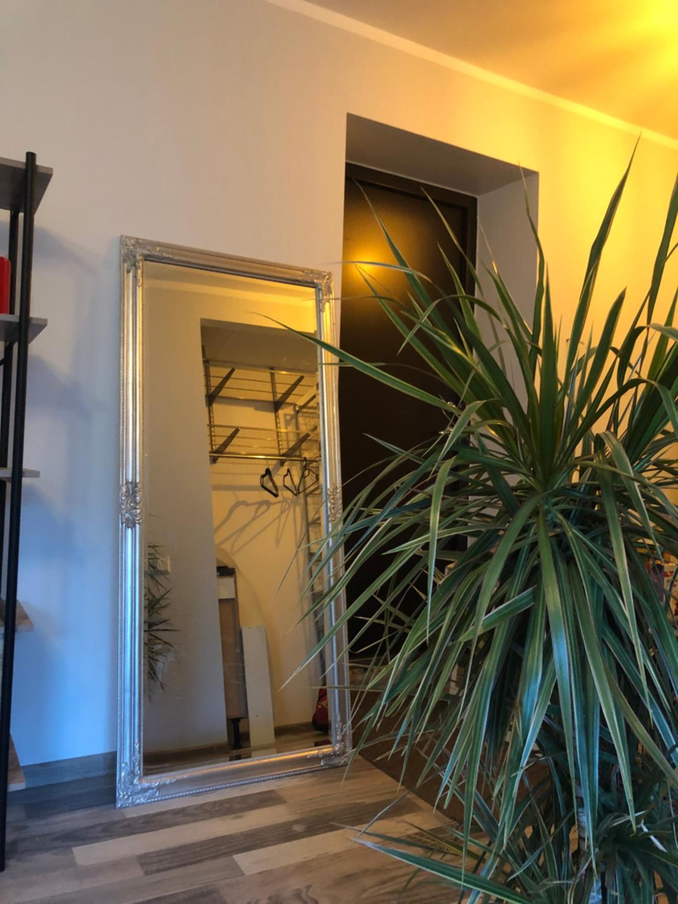 Cozy apartment near the city centre and Emajõgi, free parking, contact-free entrance view 2
