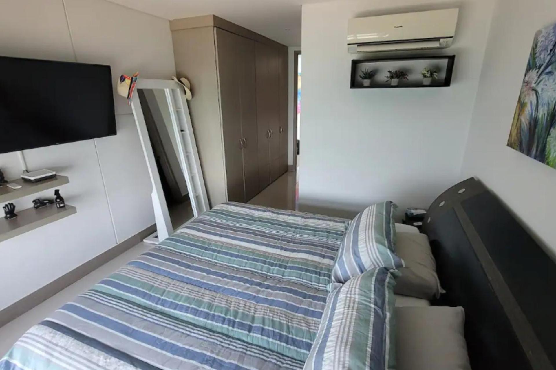 Apartamento con Vista al Mar en Palmetto - Laguito Cartagena view 2
