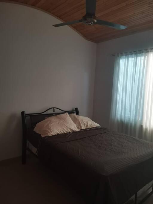 Agradable casa con piscina en tierra caliente