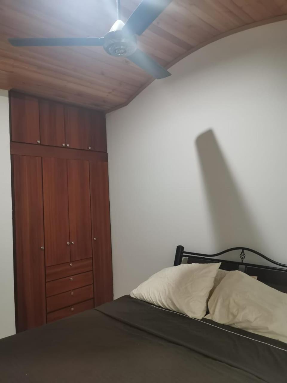 Agradable casa con piscina en tierra caliente