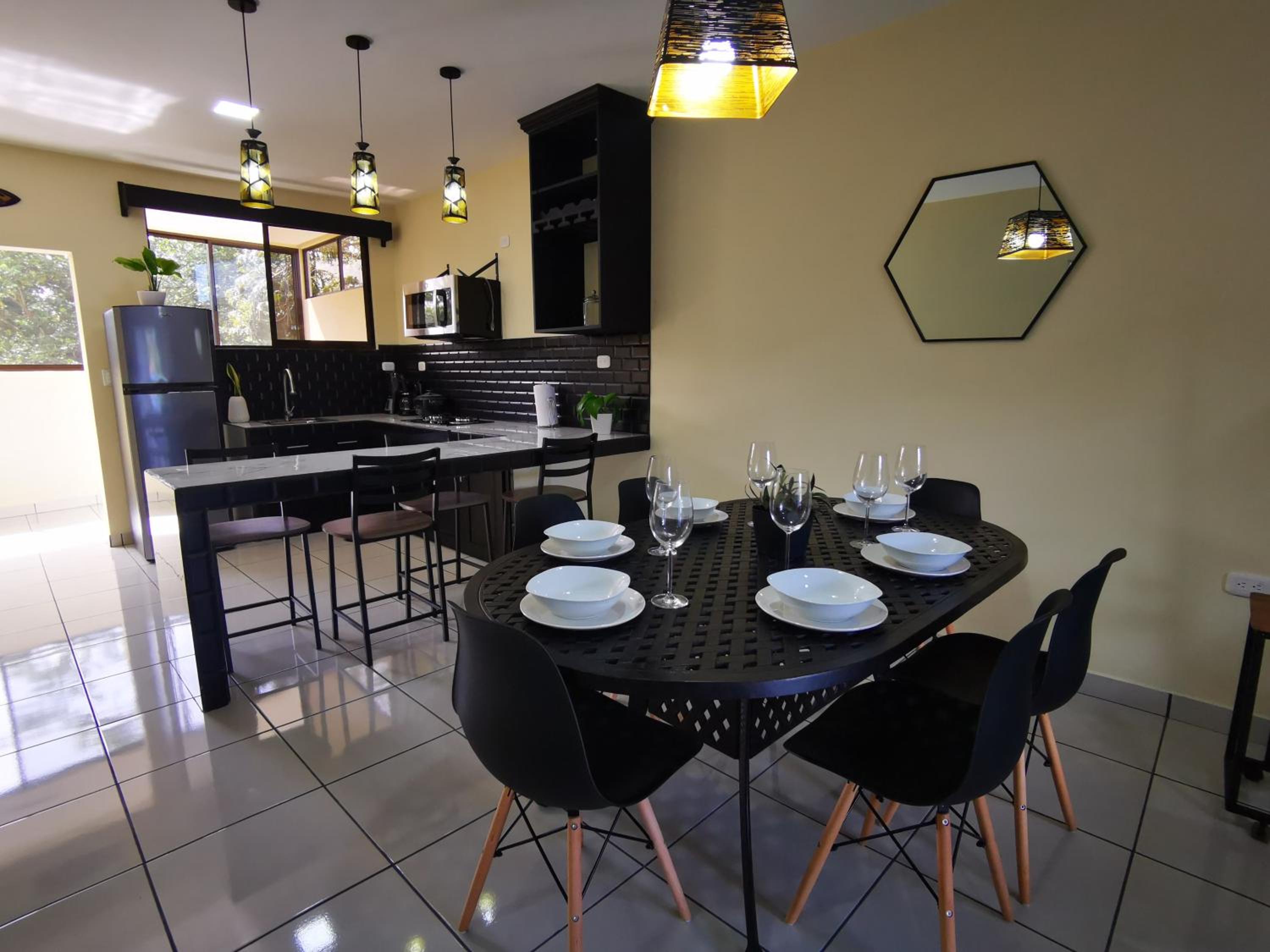 Loky's Apartments La Fortuna view 5
