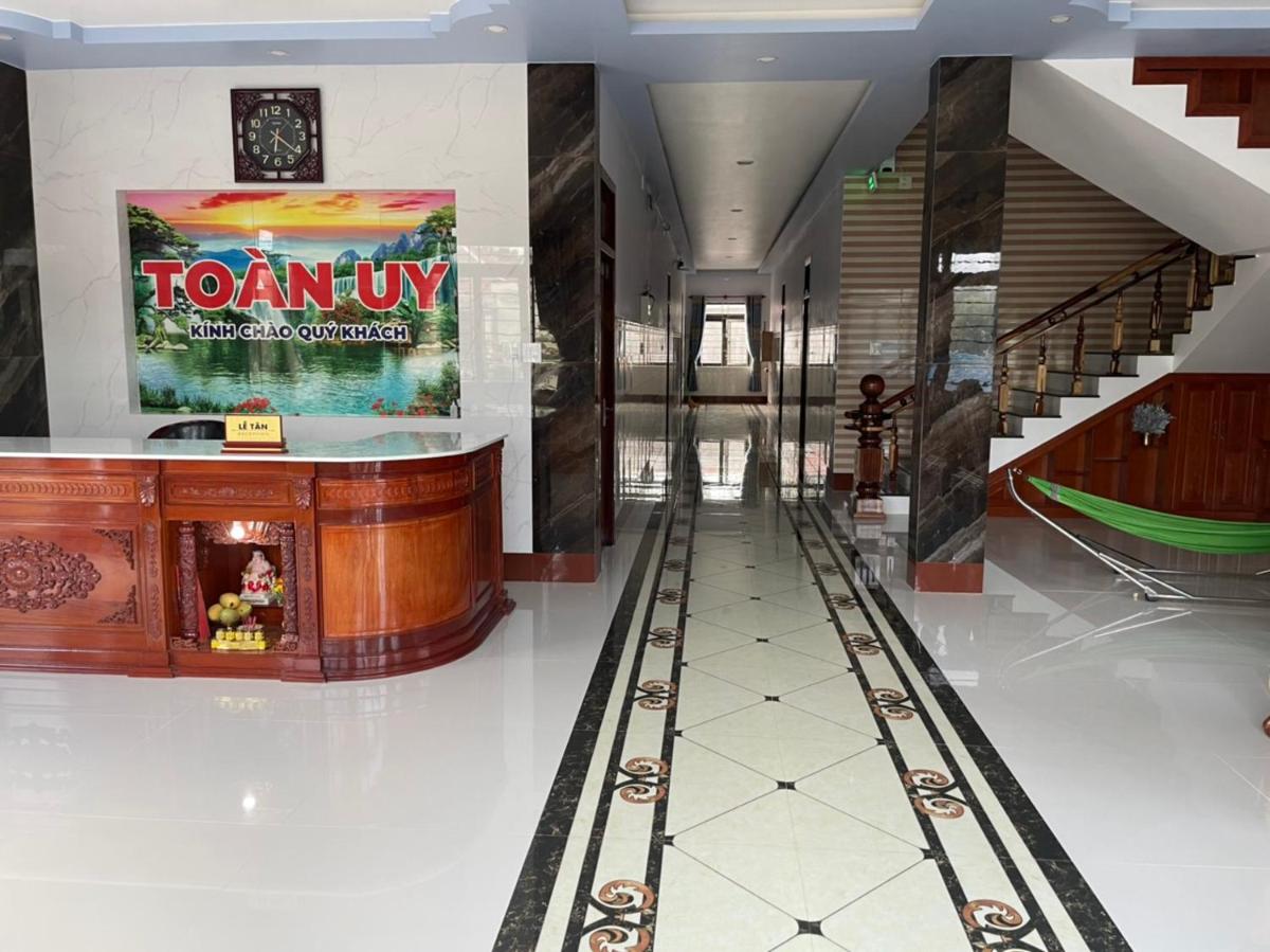 hotel reception