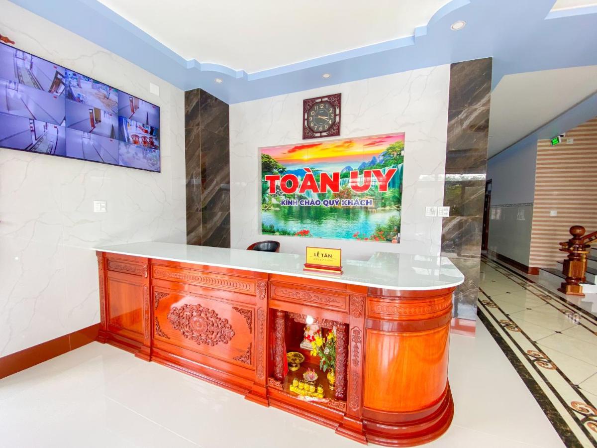 hotel reception