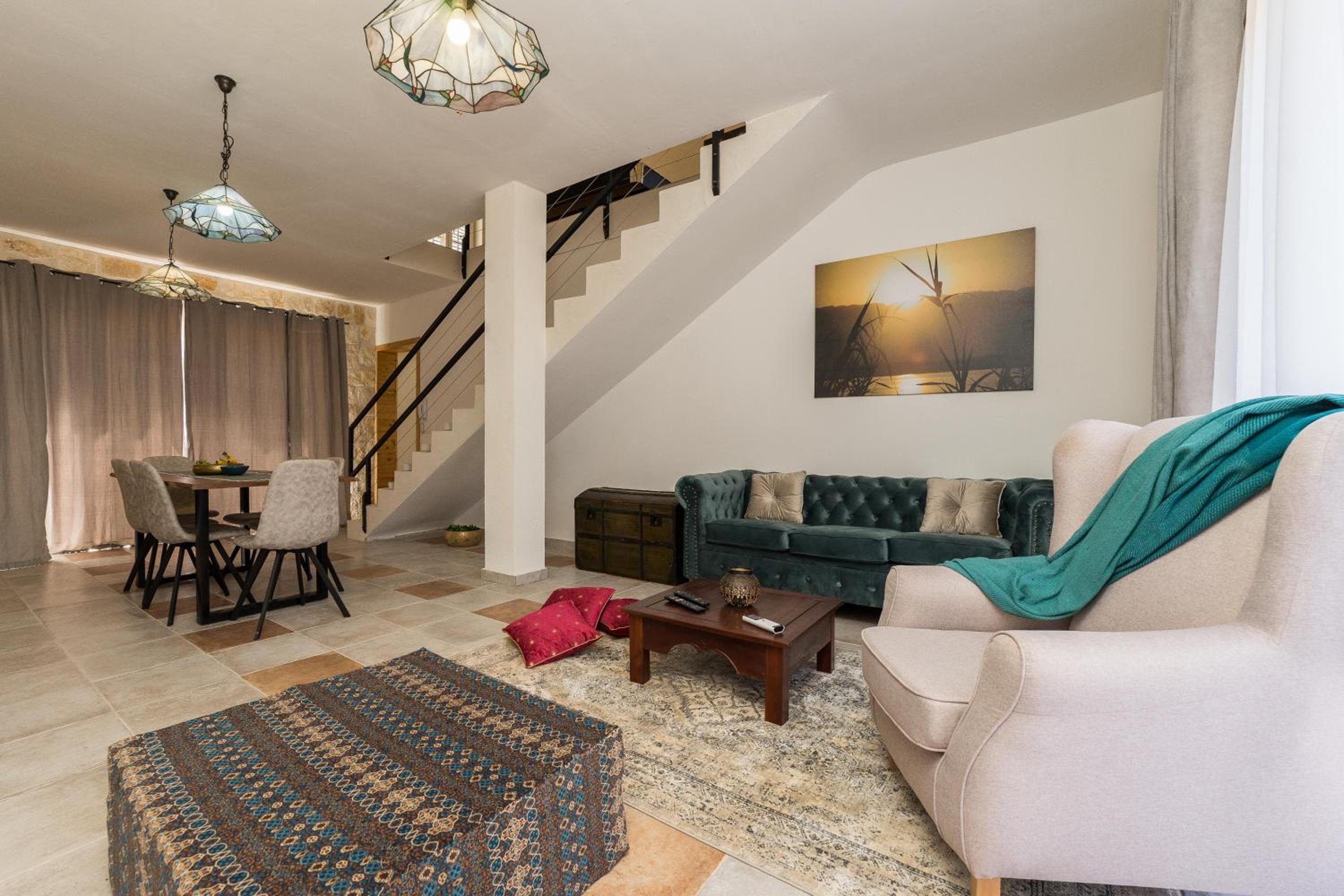 LUXURY VILLA AENONA view 2