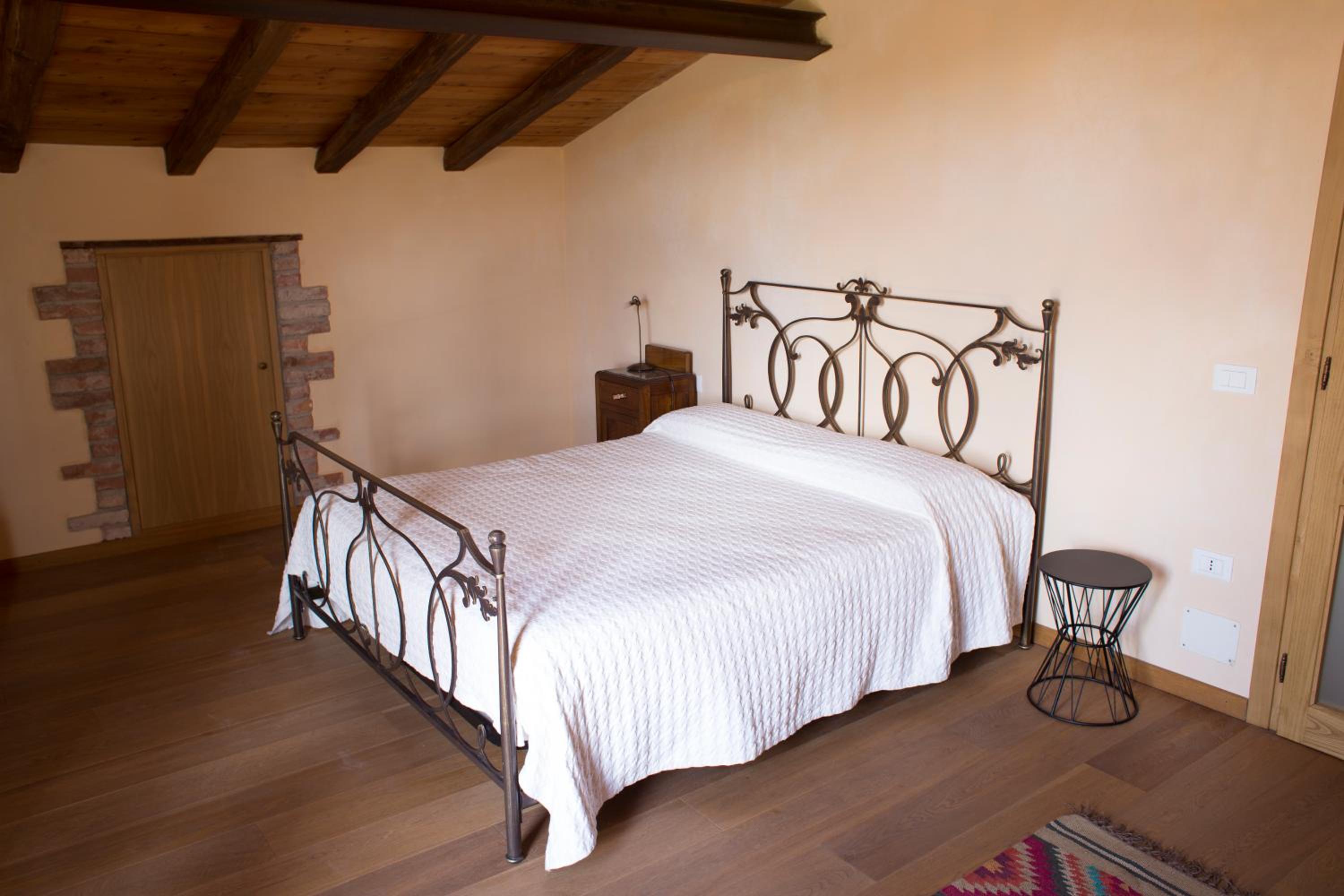 Agriturismo La Burlanda view 2