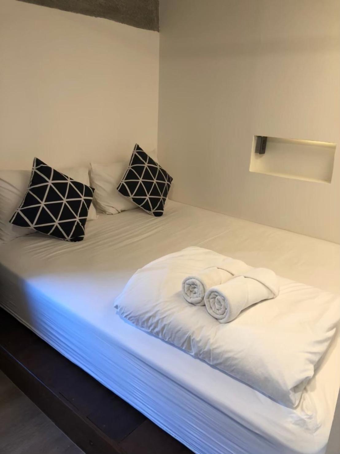 The Entaneer Poshtel