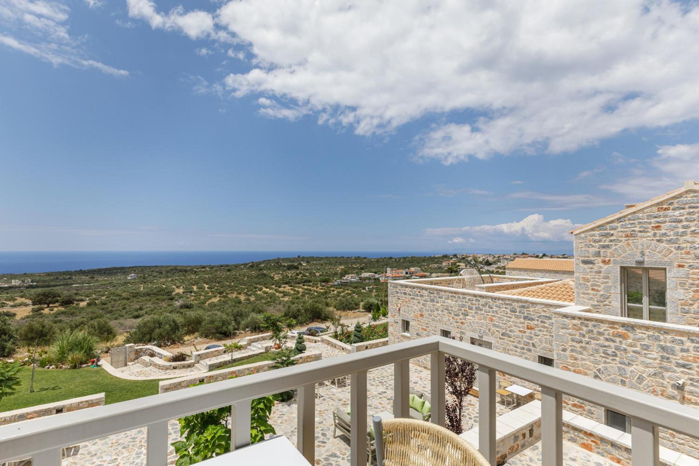 Salvia Areopolis All Suite Hotel