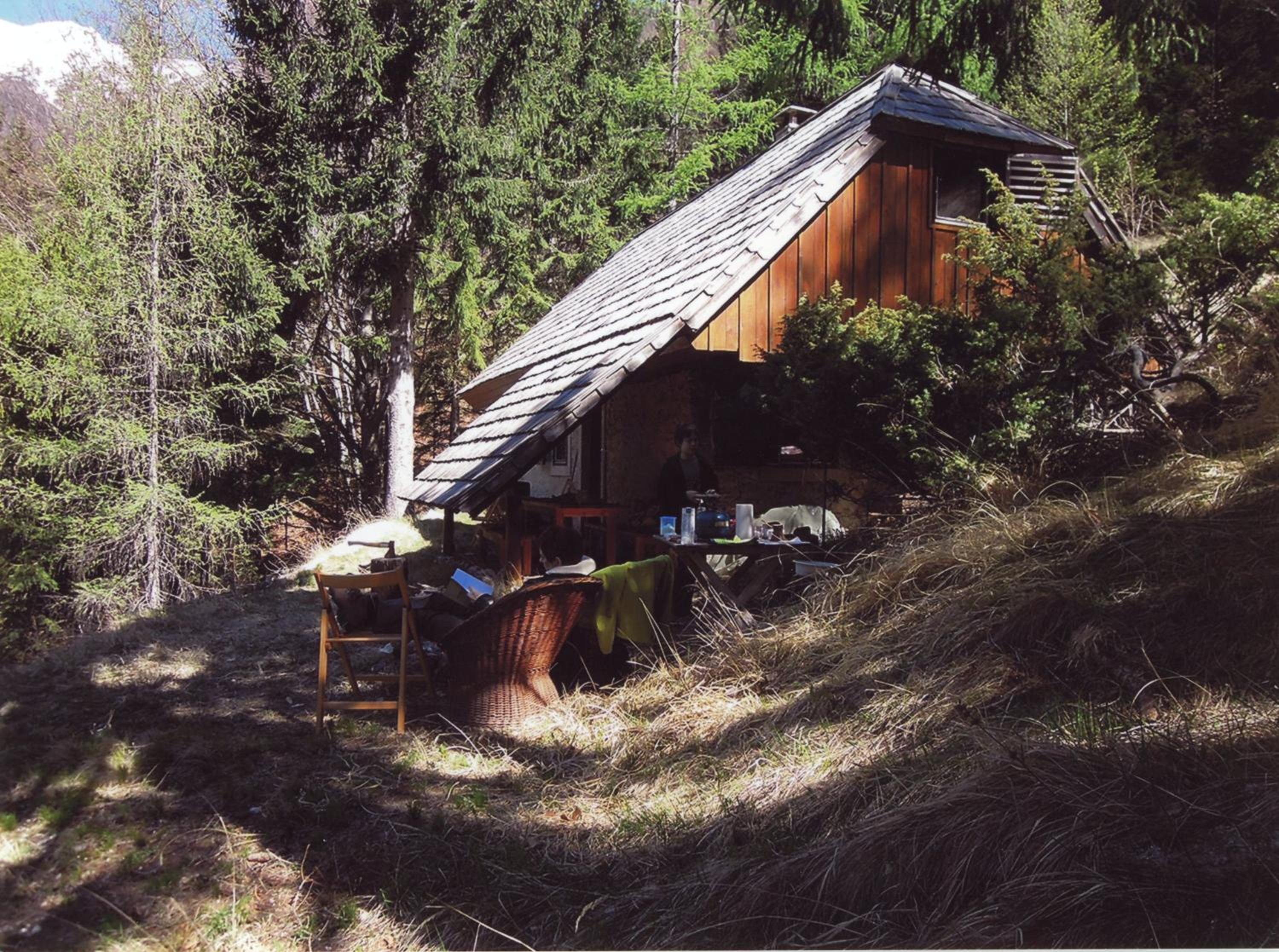 Architect`s Cottage - serenity and greenery in the highlands view 2
