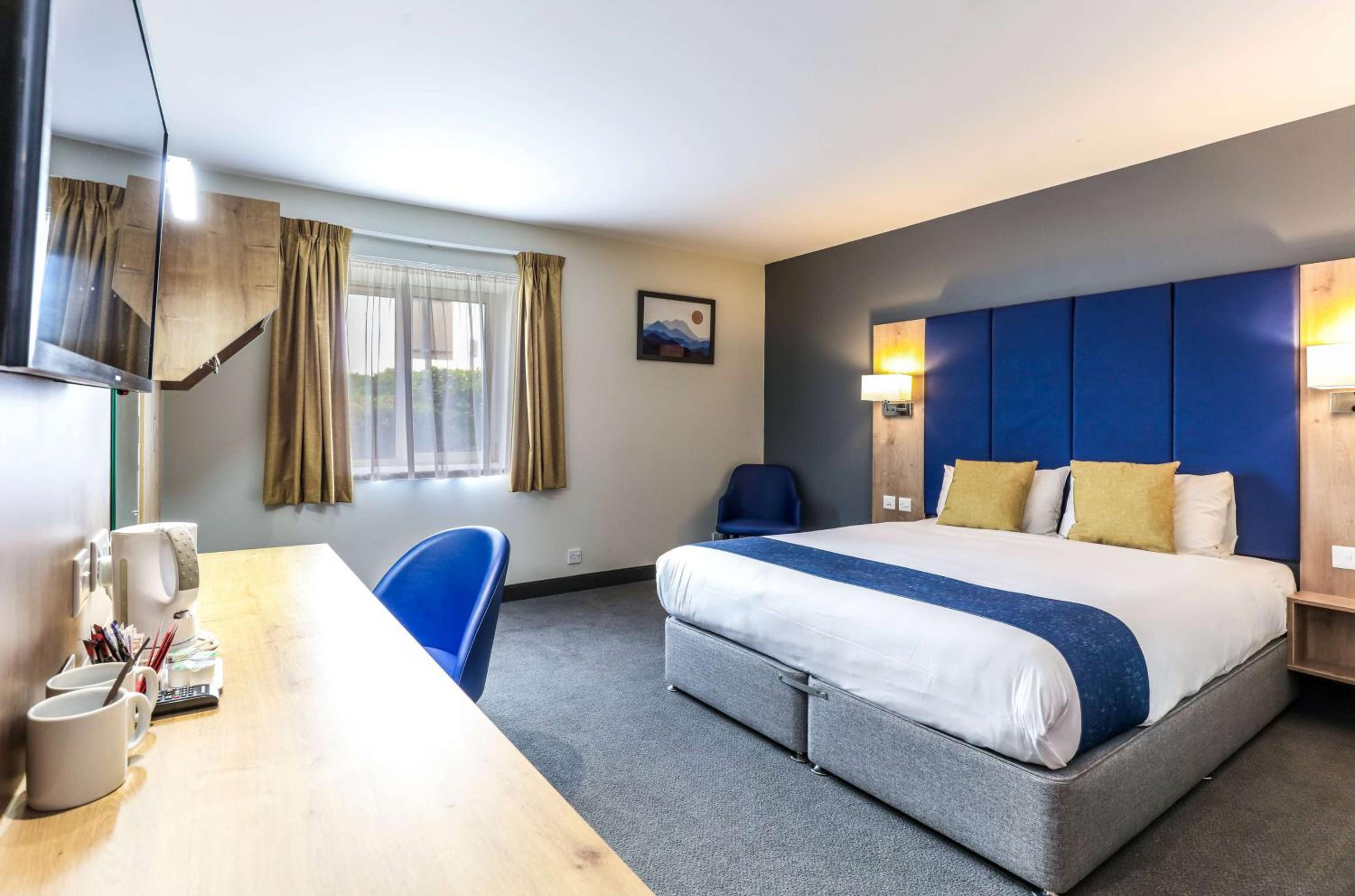 Peterborough Vacations - Days Inn Peterborough - Property Image 3