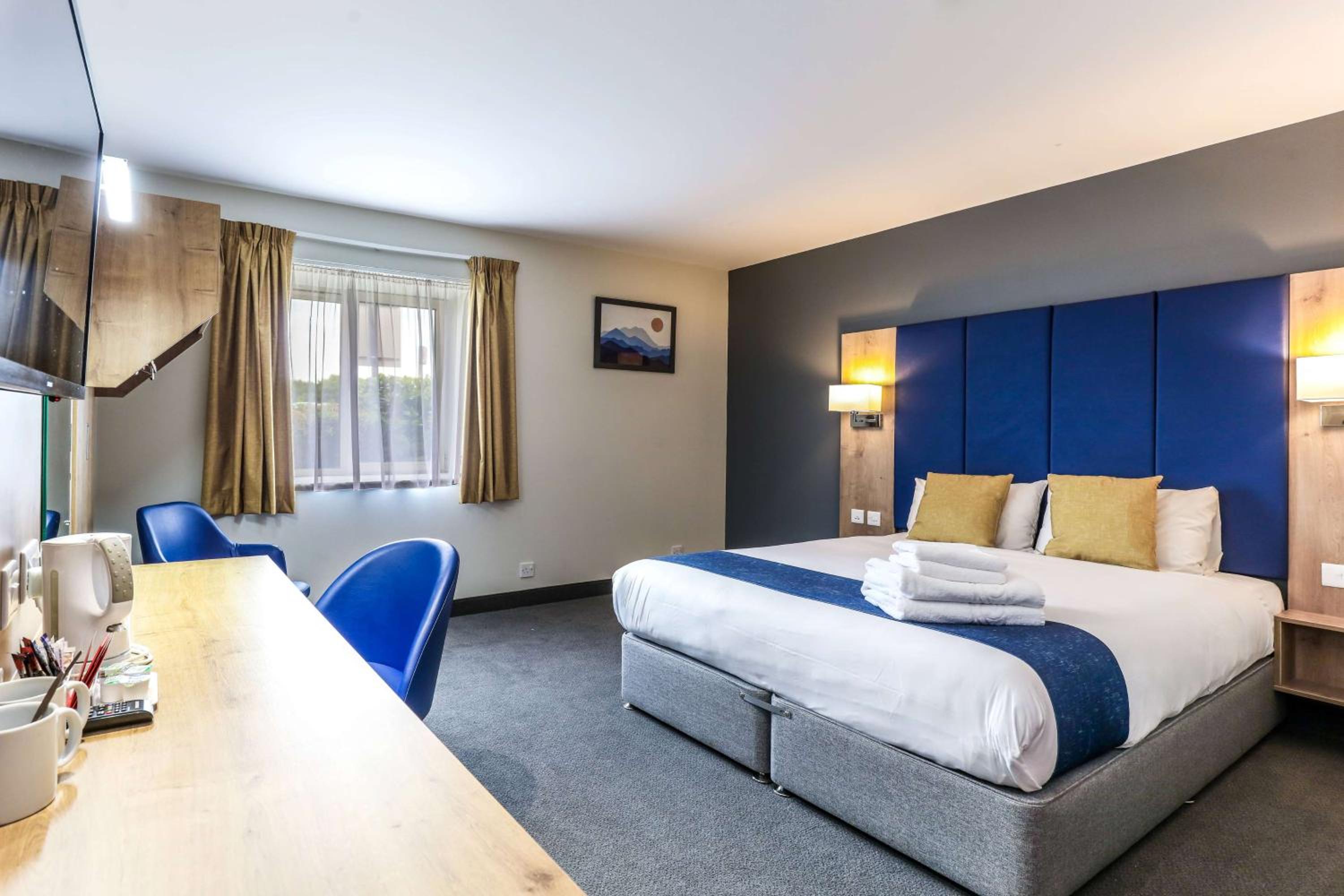 Peterborough Vacations - Days Inn Peterborough - Property Image 6