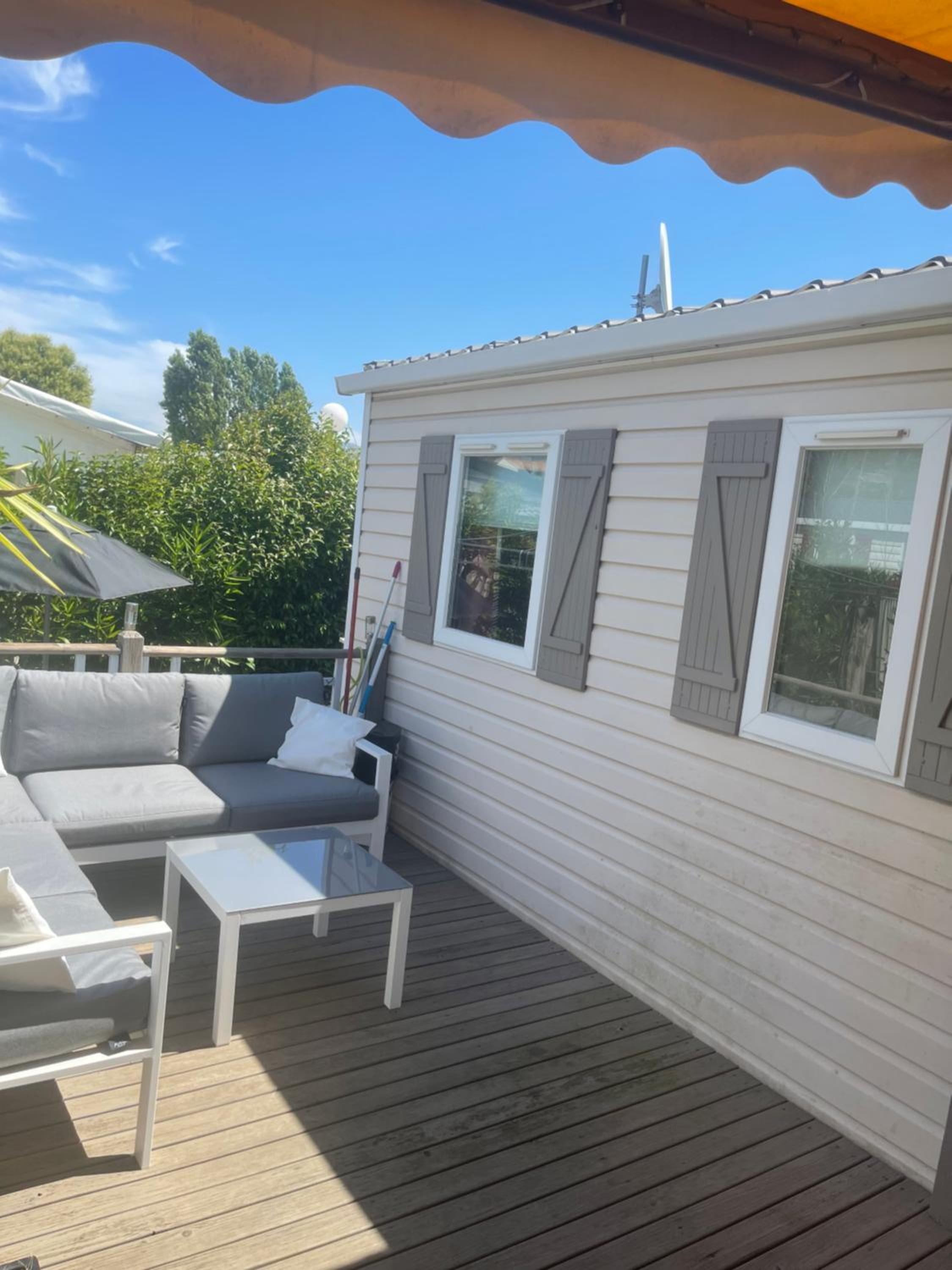 Magic Mobile Montourey, 3 chambres, 2 salles de bain, piscine disponible sur place view 2