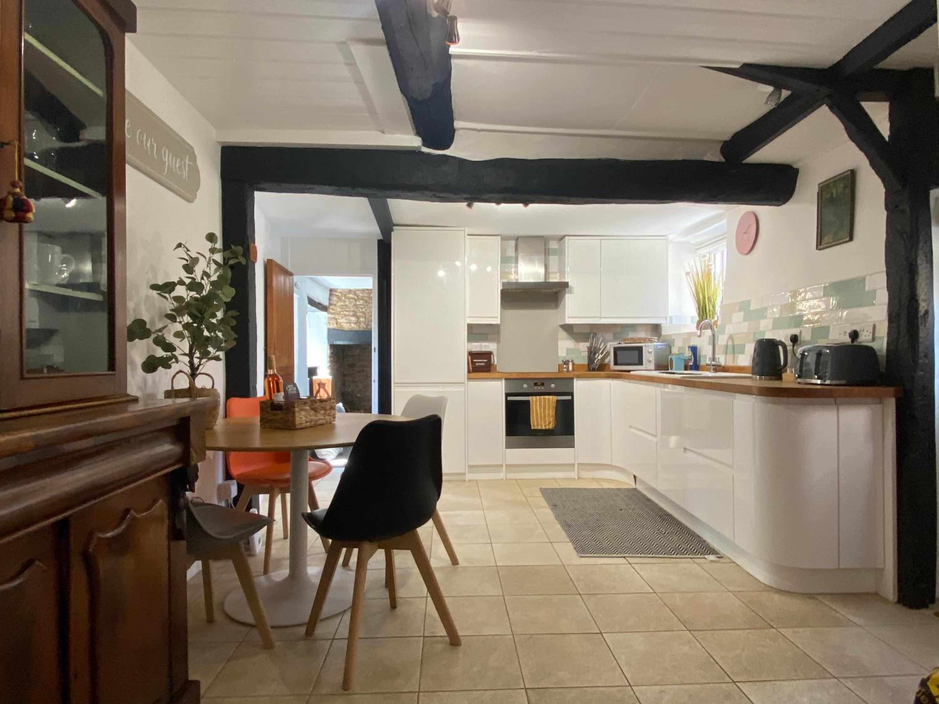 The Nook- A Rustic Cottage in a Beautiful Village. view 4