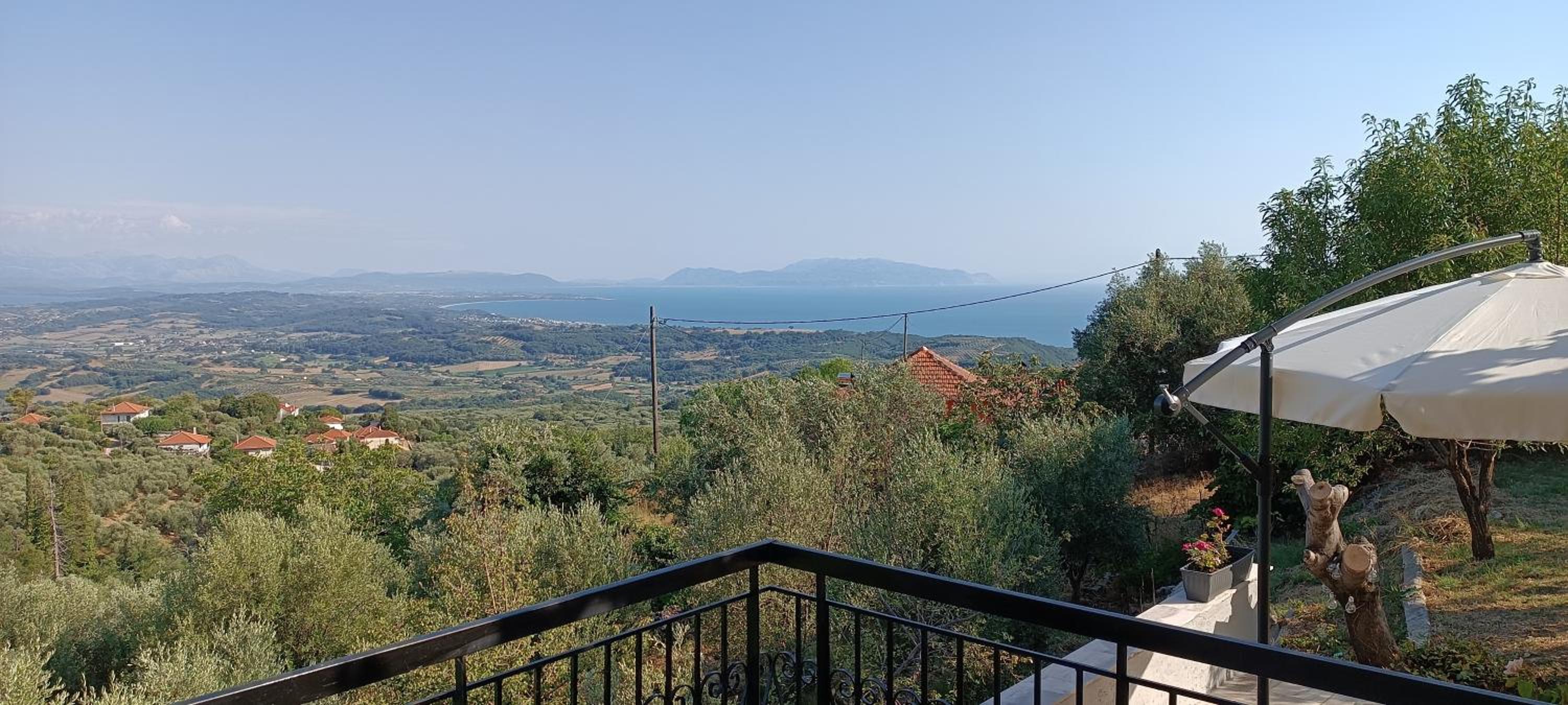 House in Zaloggo view 2