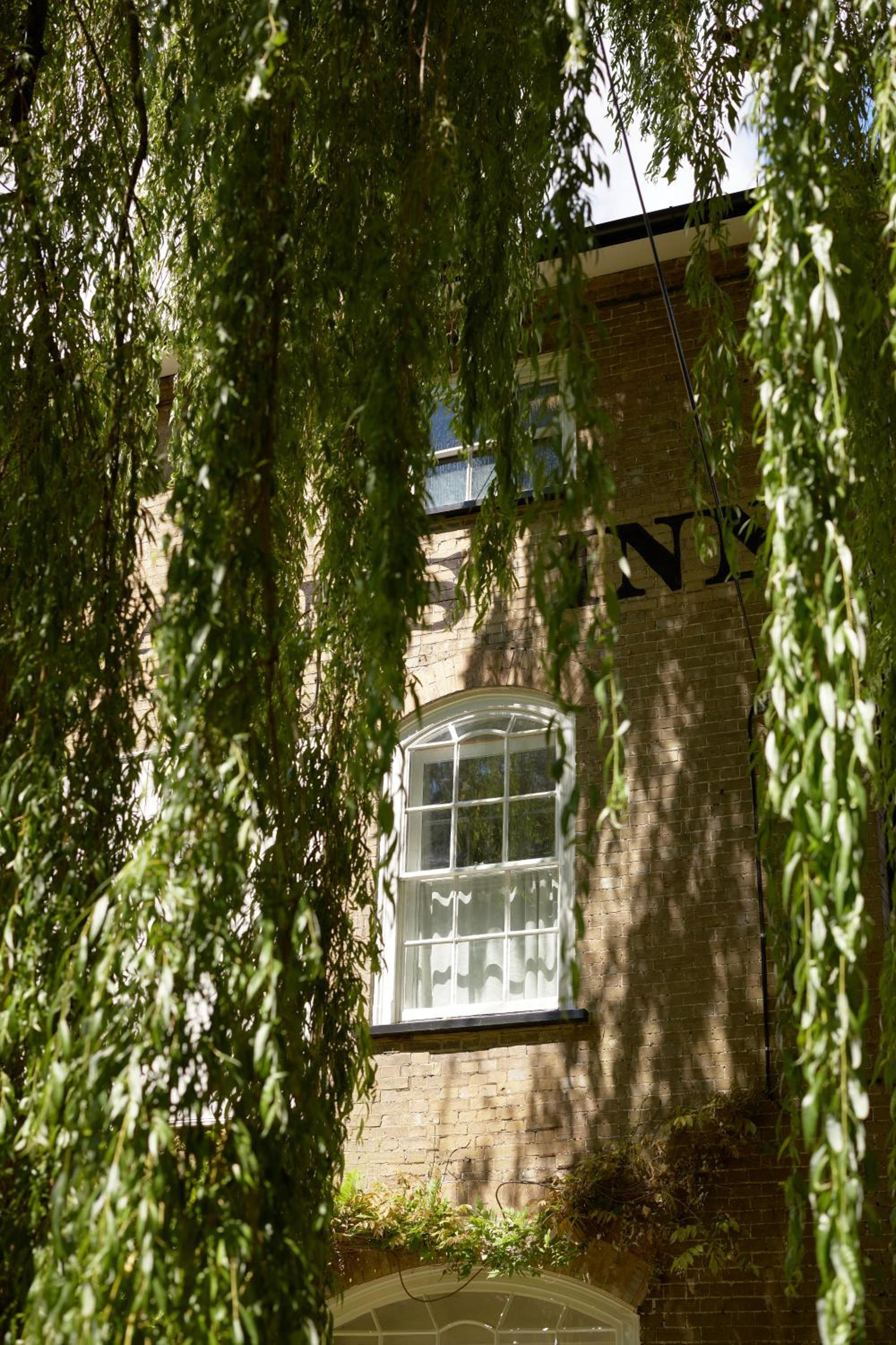 The Pembroke Arms