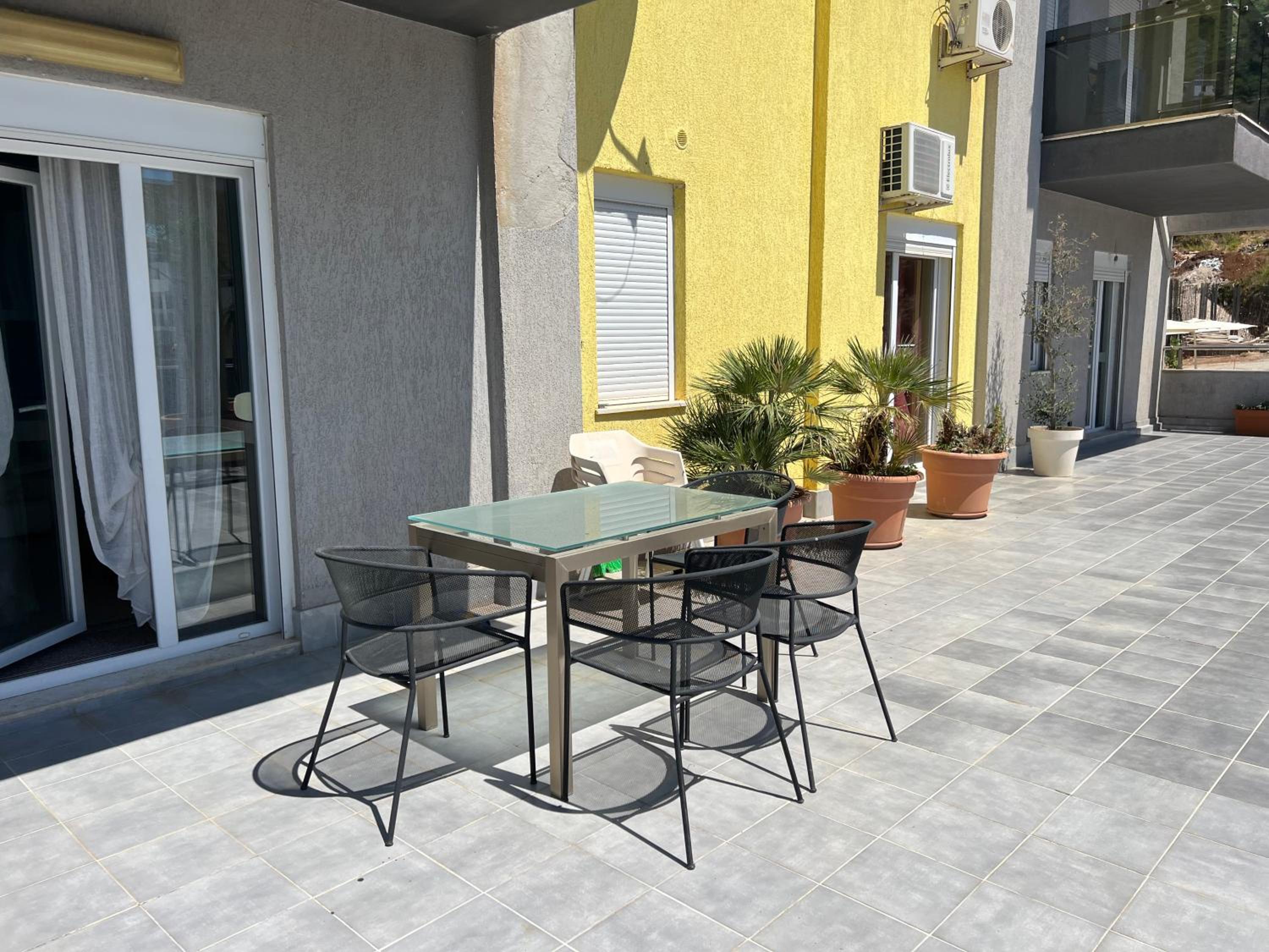 CC Apartment 3