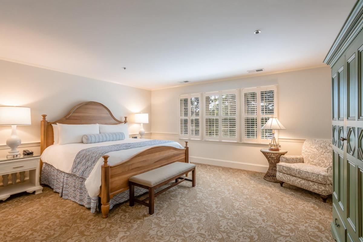 Chatham Wayside Inn