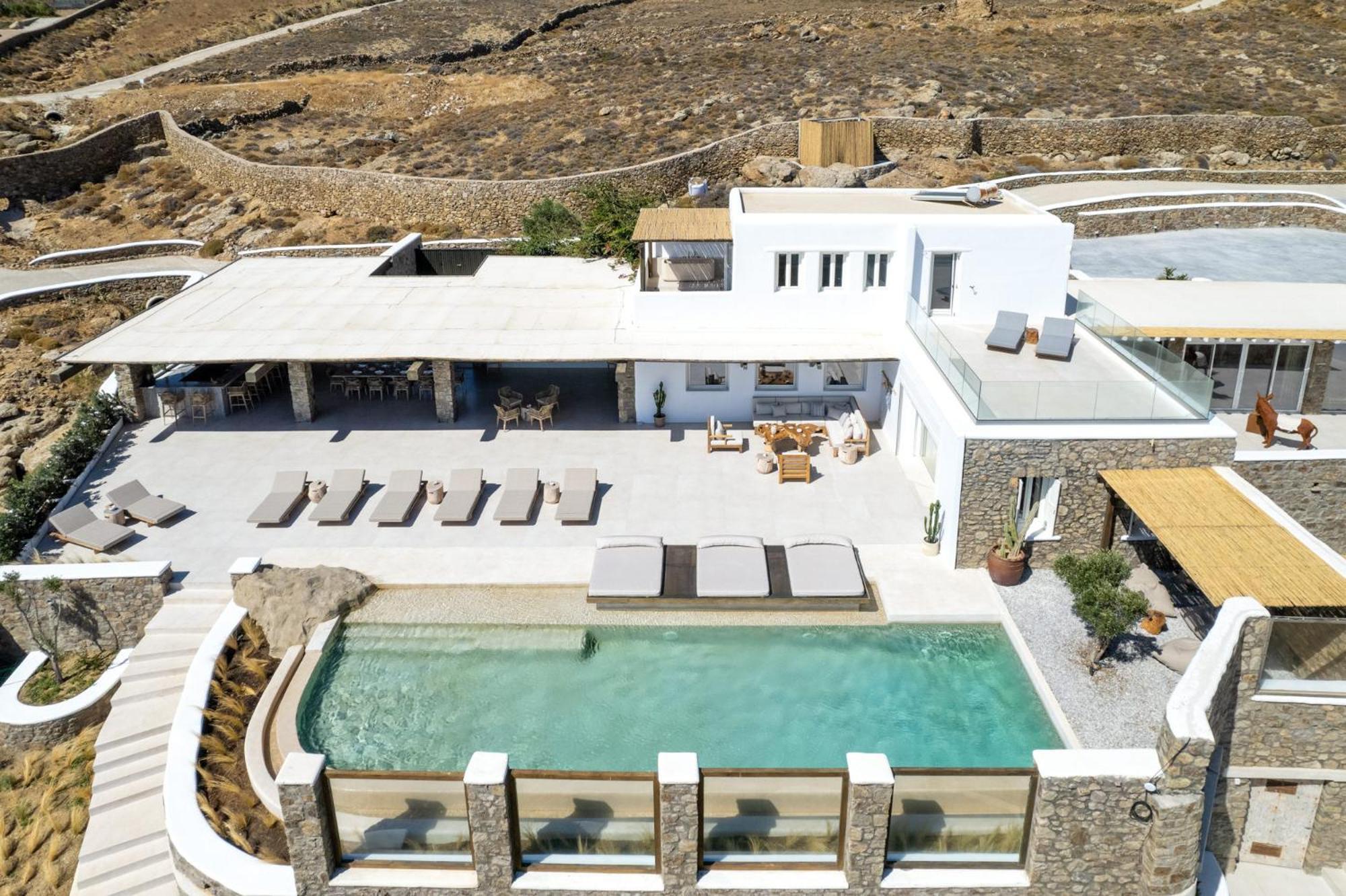 Mykonos Panormos Villas & Suites
