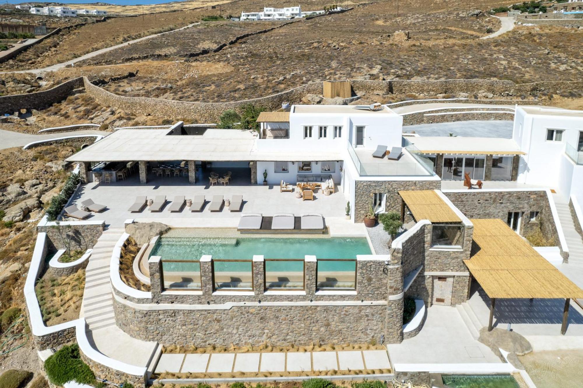 Mykonos Panormos Villas & Suites