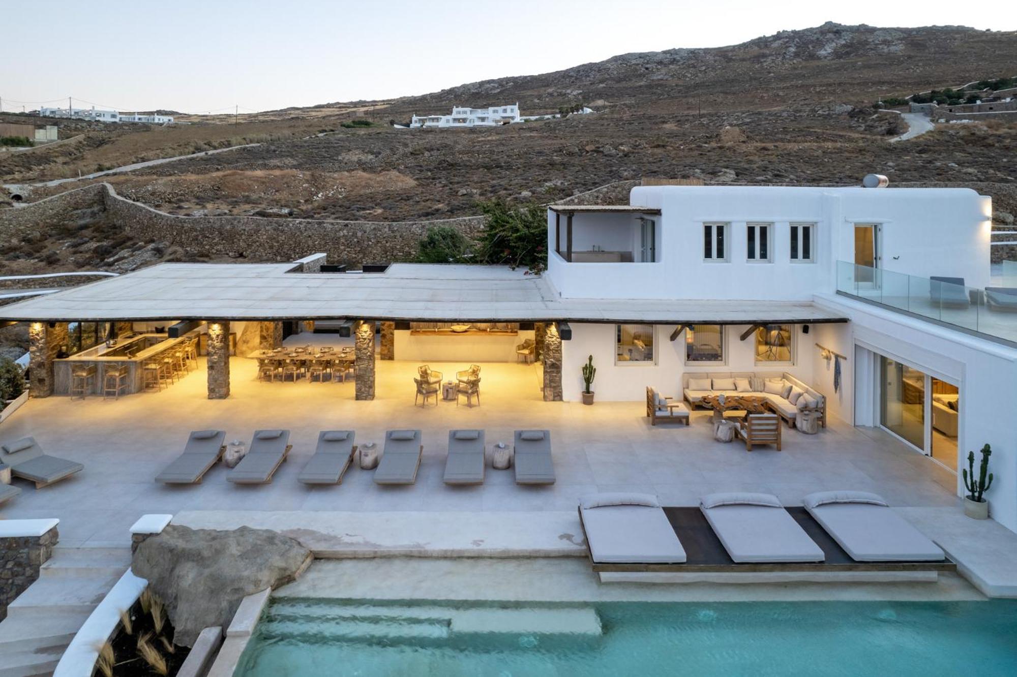 Mykonos Panormos Villas & Suites