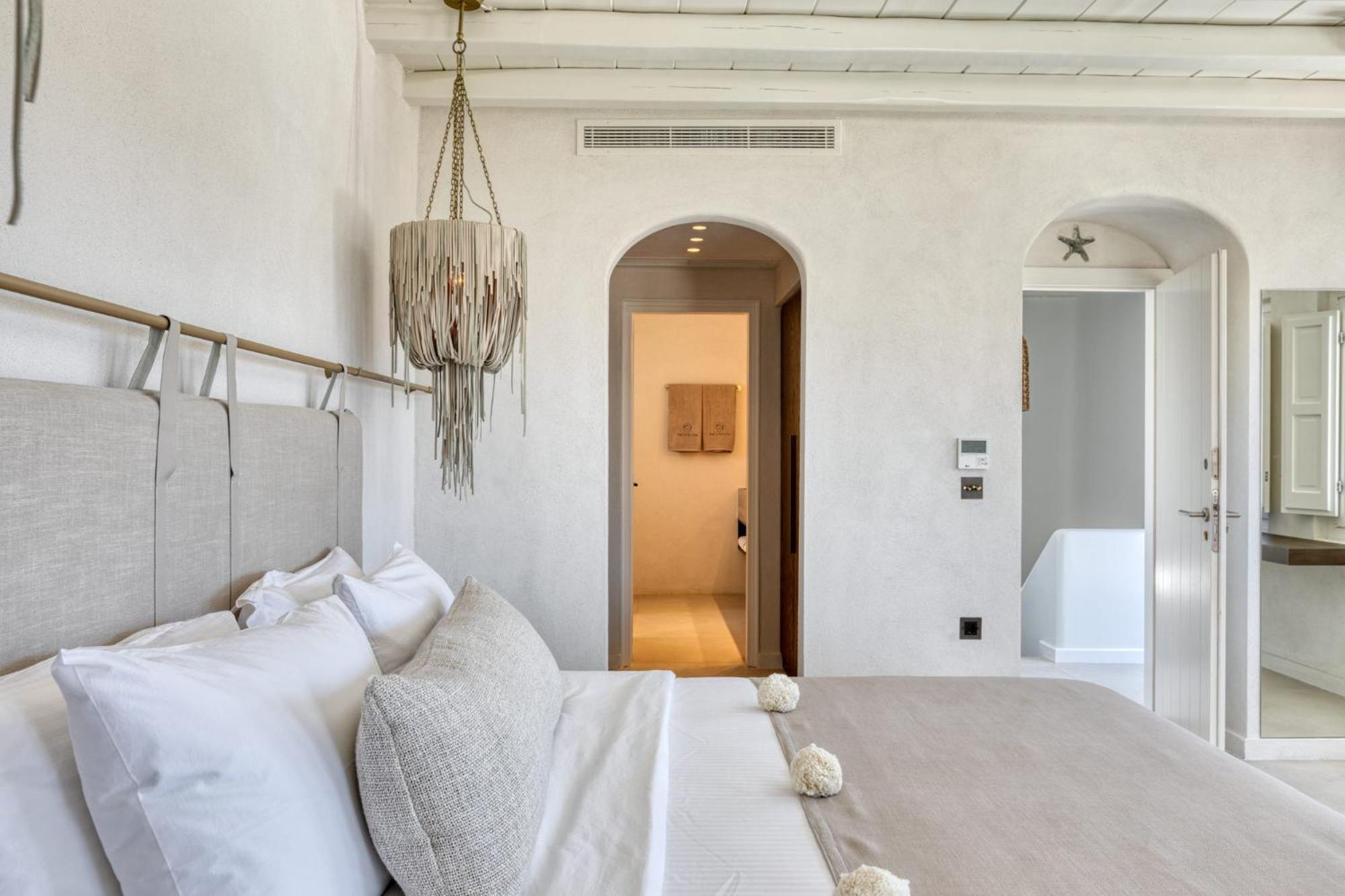 Mykonos Panormos Villas & Suites