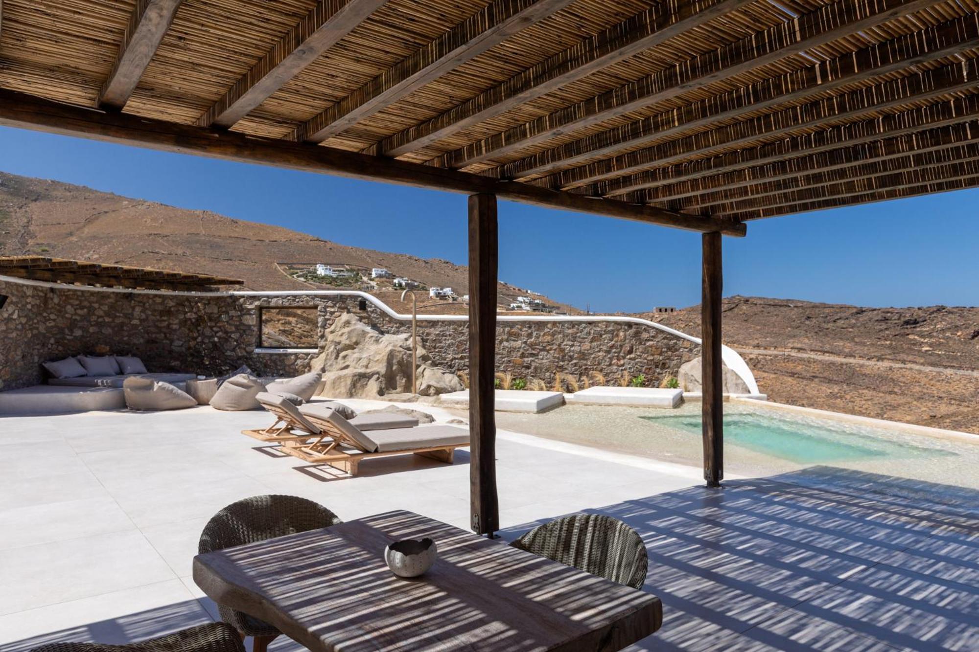 Mykonos Panormos Villas & Suites