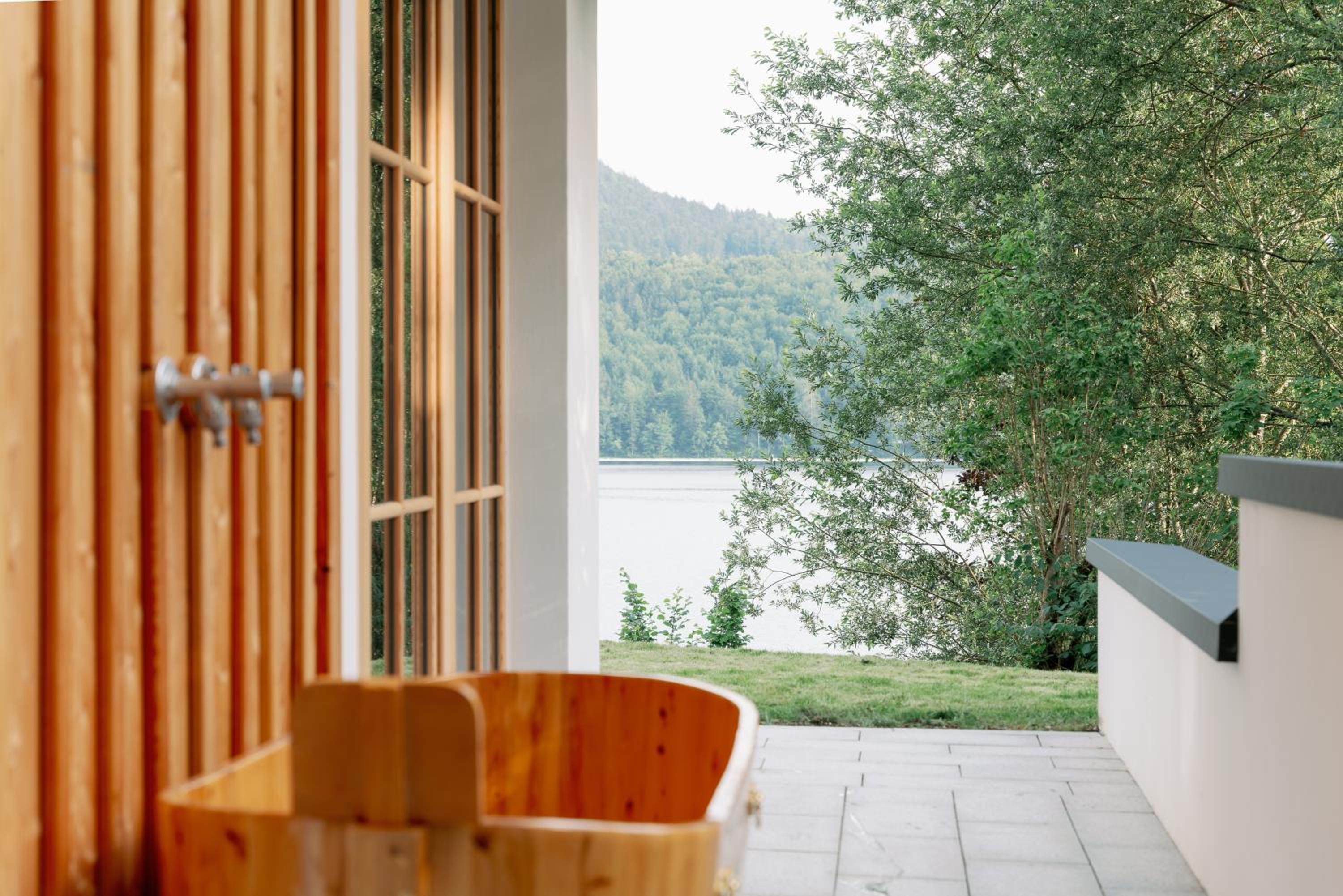 Villa Frischmuth am See