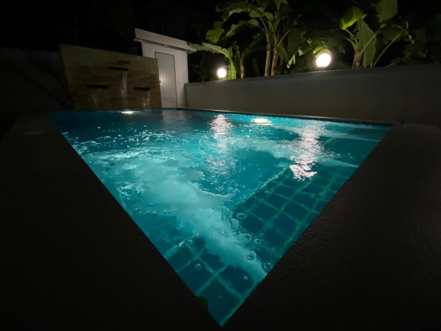 Baan Faa Talaychan Resort
