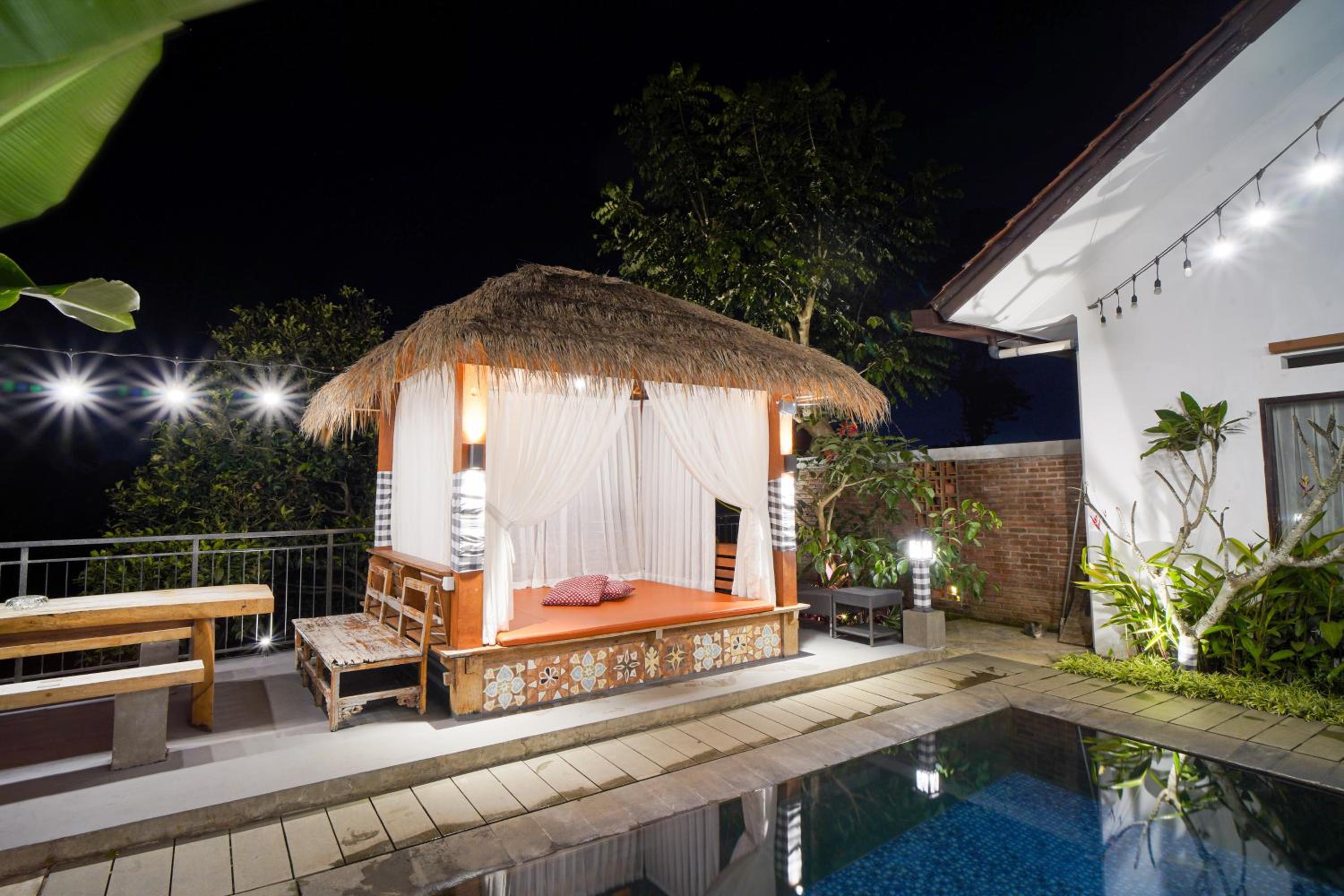 Omah Angkul Angkul Villa view 3