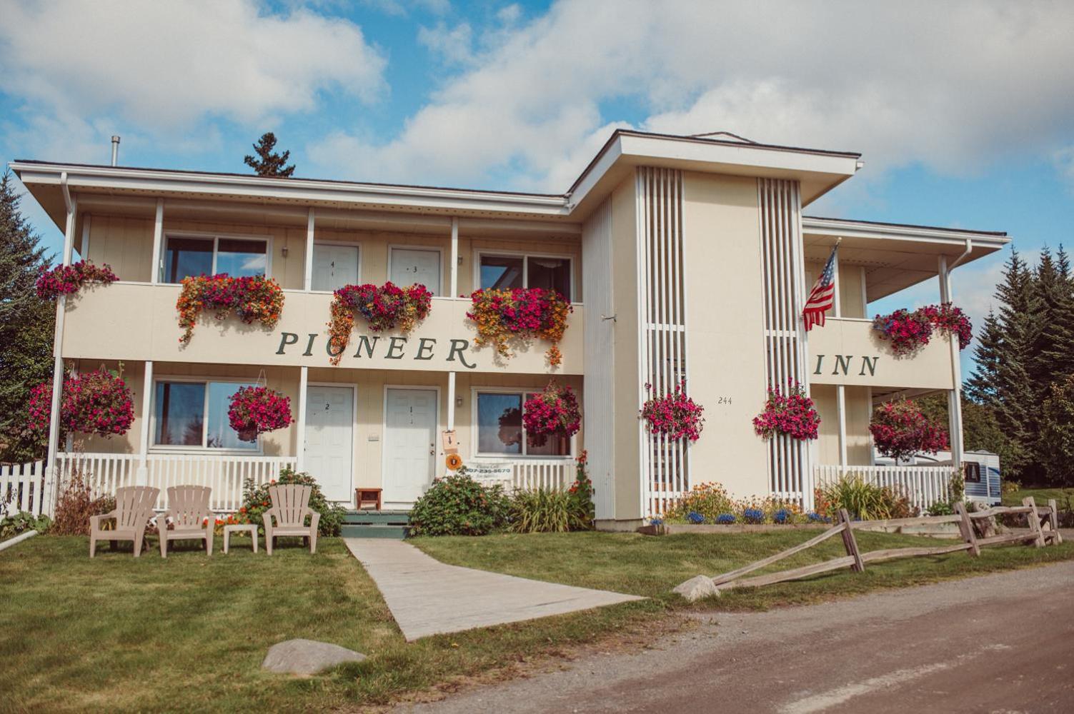 Pioneer Inn Downtown